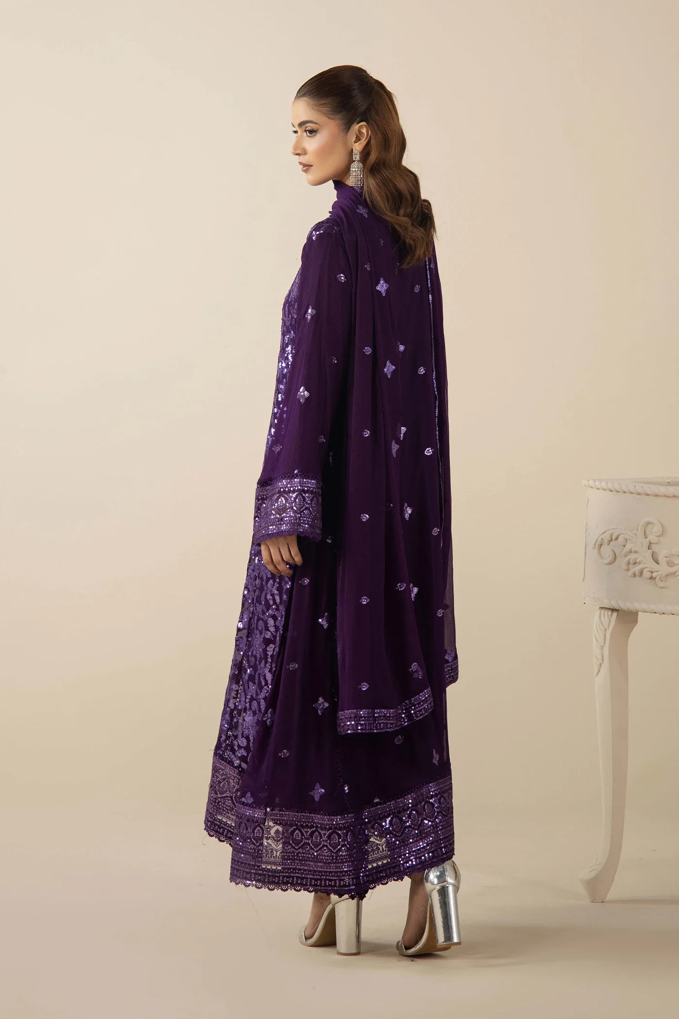 GOWN 1562 - Image 4