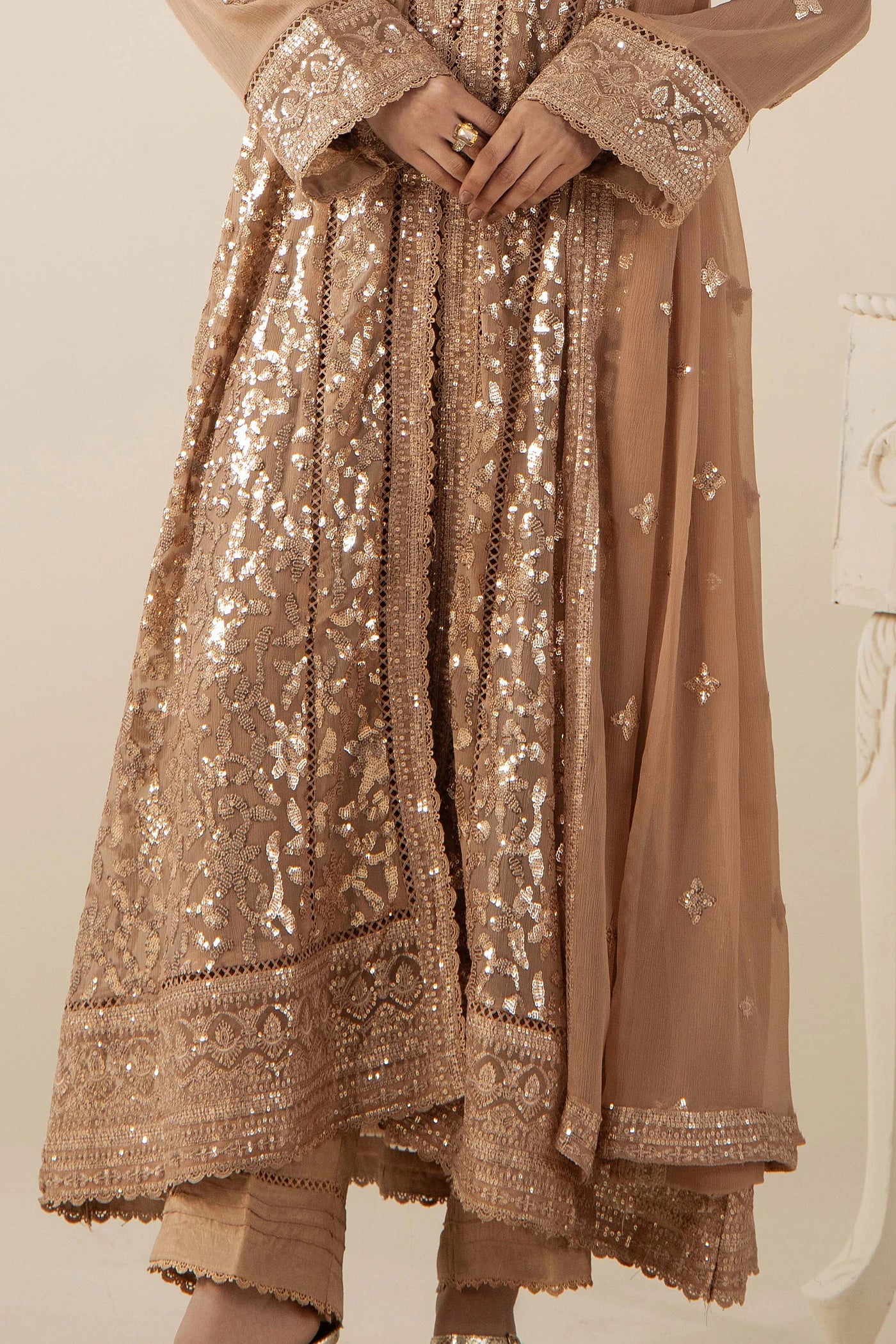 GOWN 1564 - Image 2