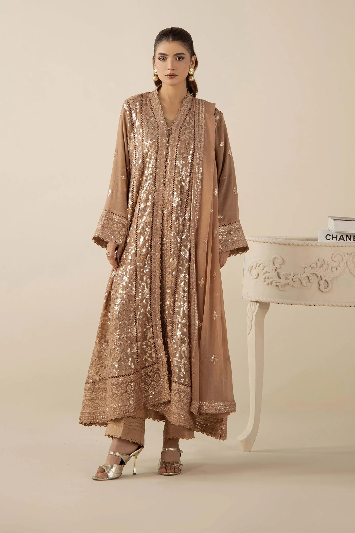 GOWN 1564 - Image 3