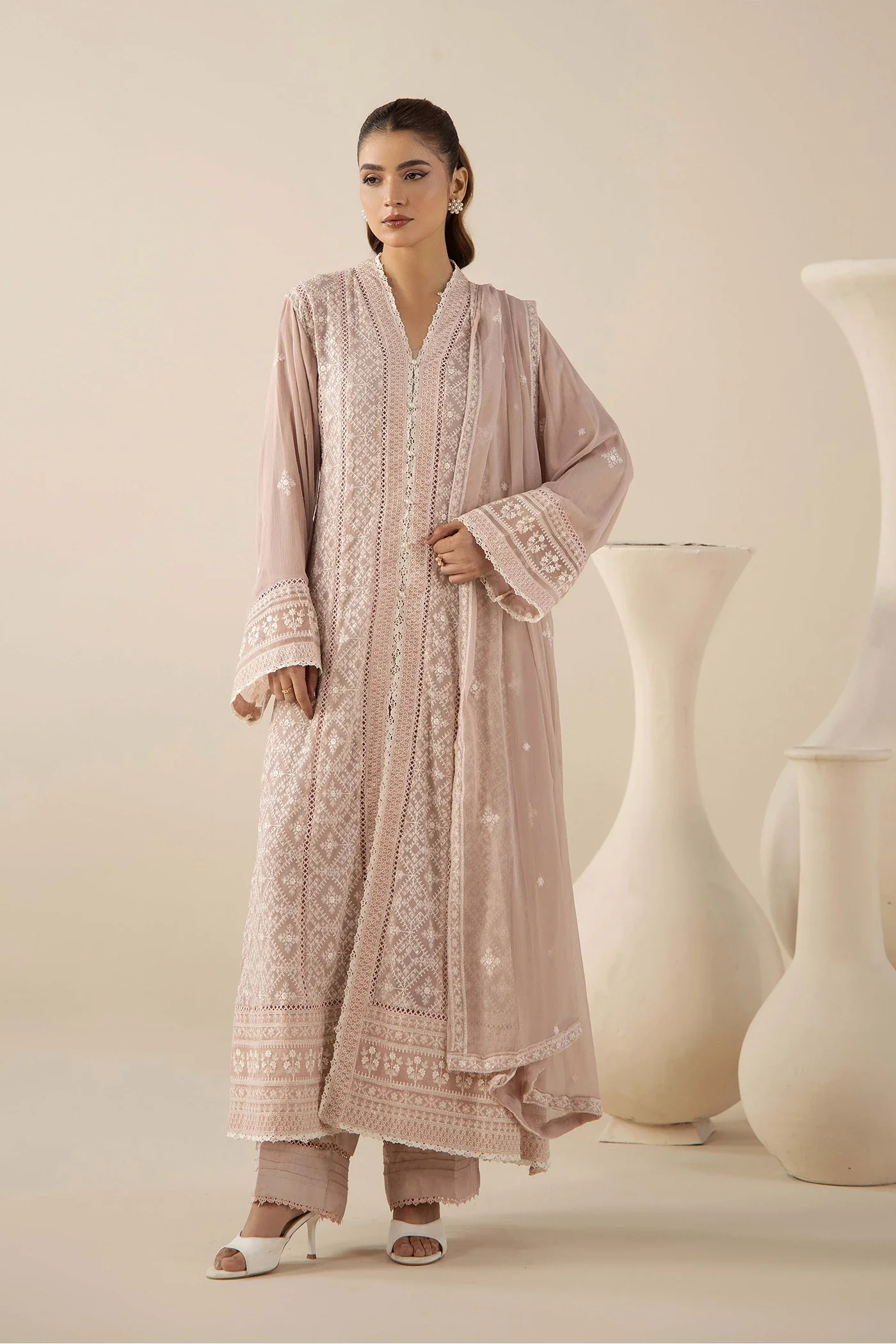 GOWN 1565 - Image 2