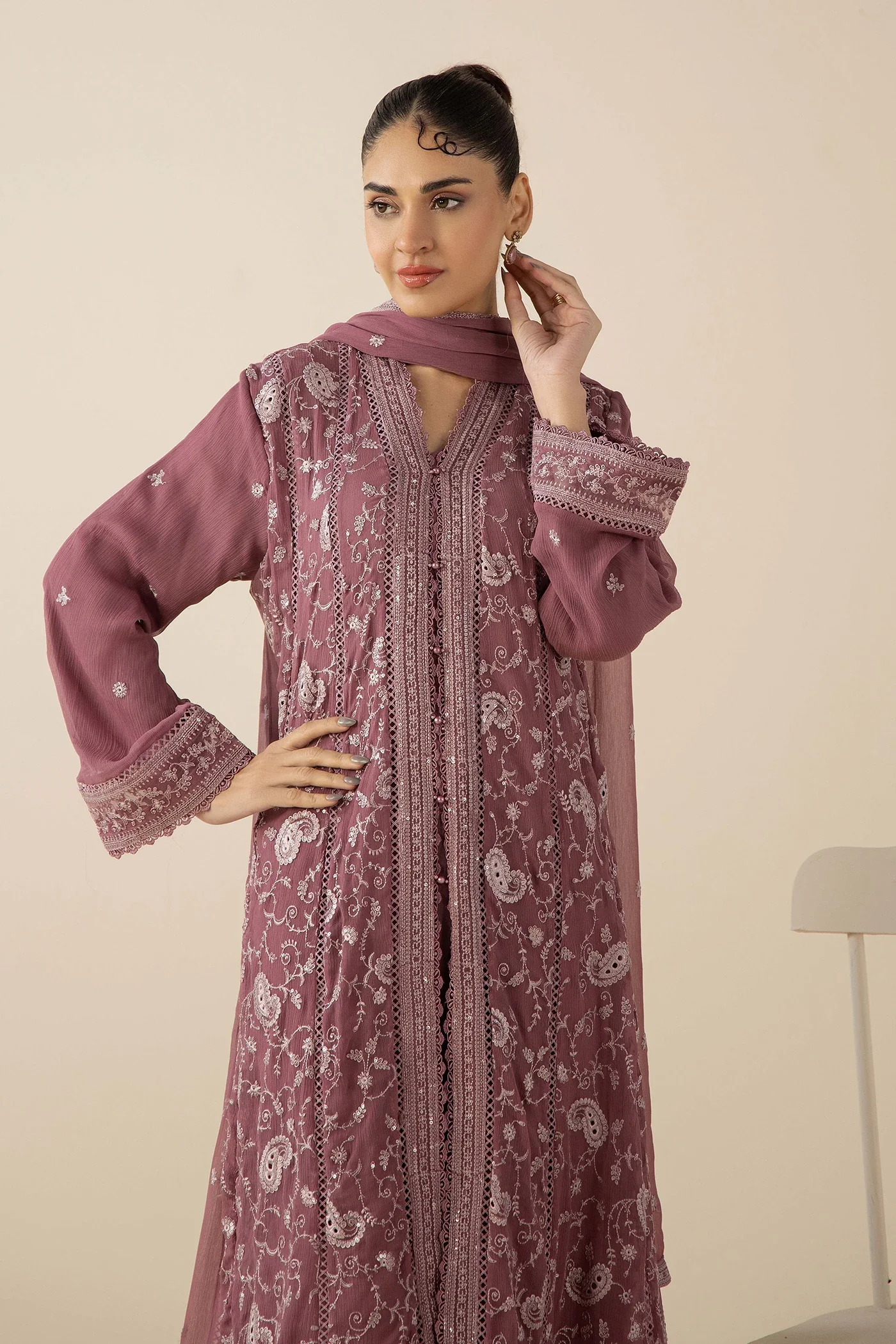 GOWN 1571 - Image 2