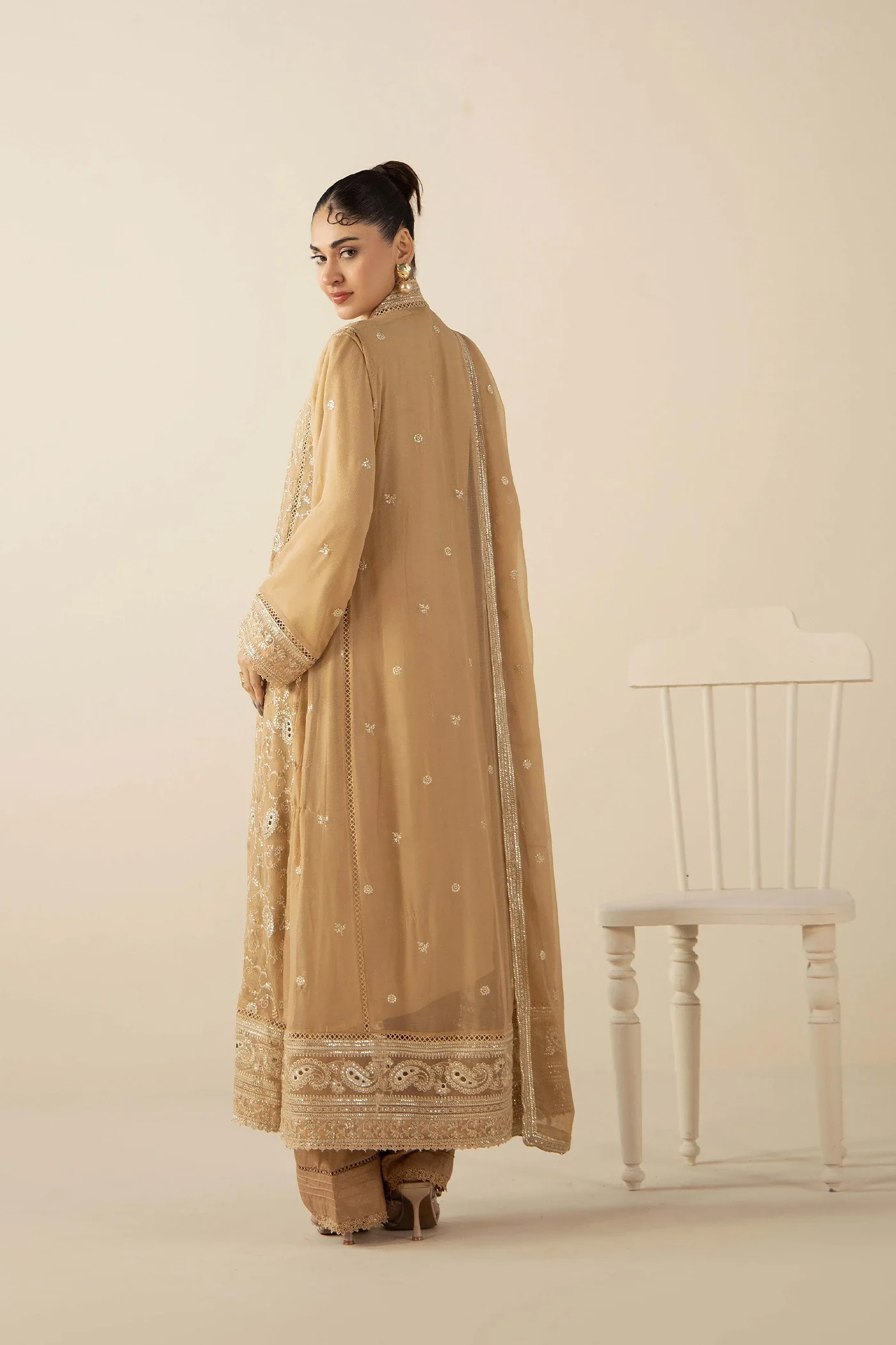 GOWN 1573 - Image 3