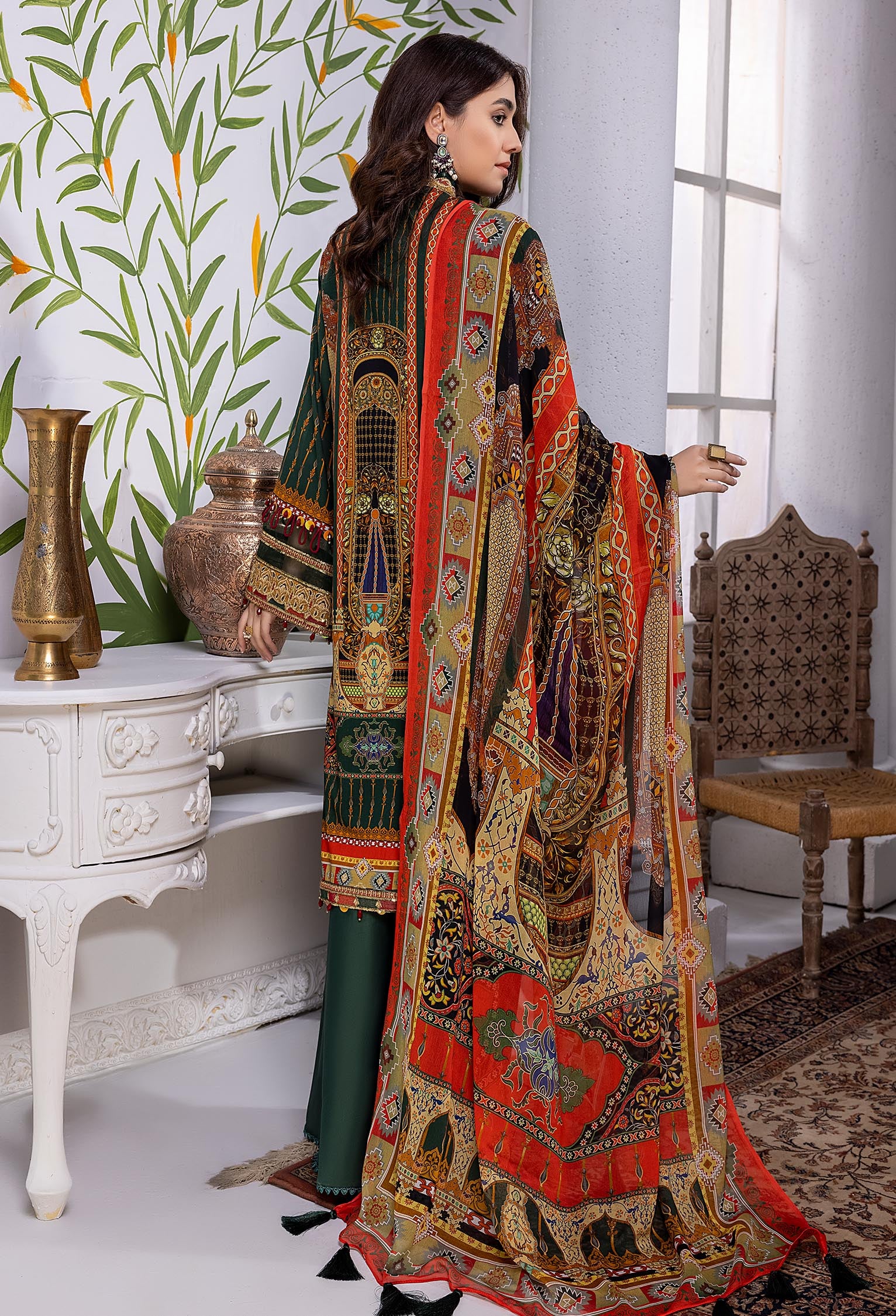 Green Field - Embroidered Chikankari Lawn 3PC - Image 2