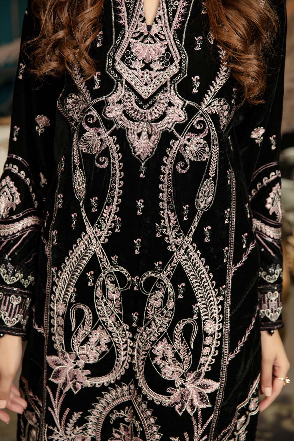 Harvid - Stitched Embroidered Velvet 2PC - Image 5