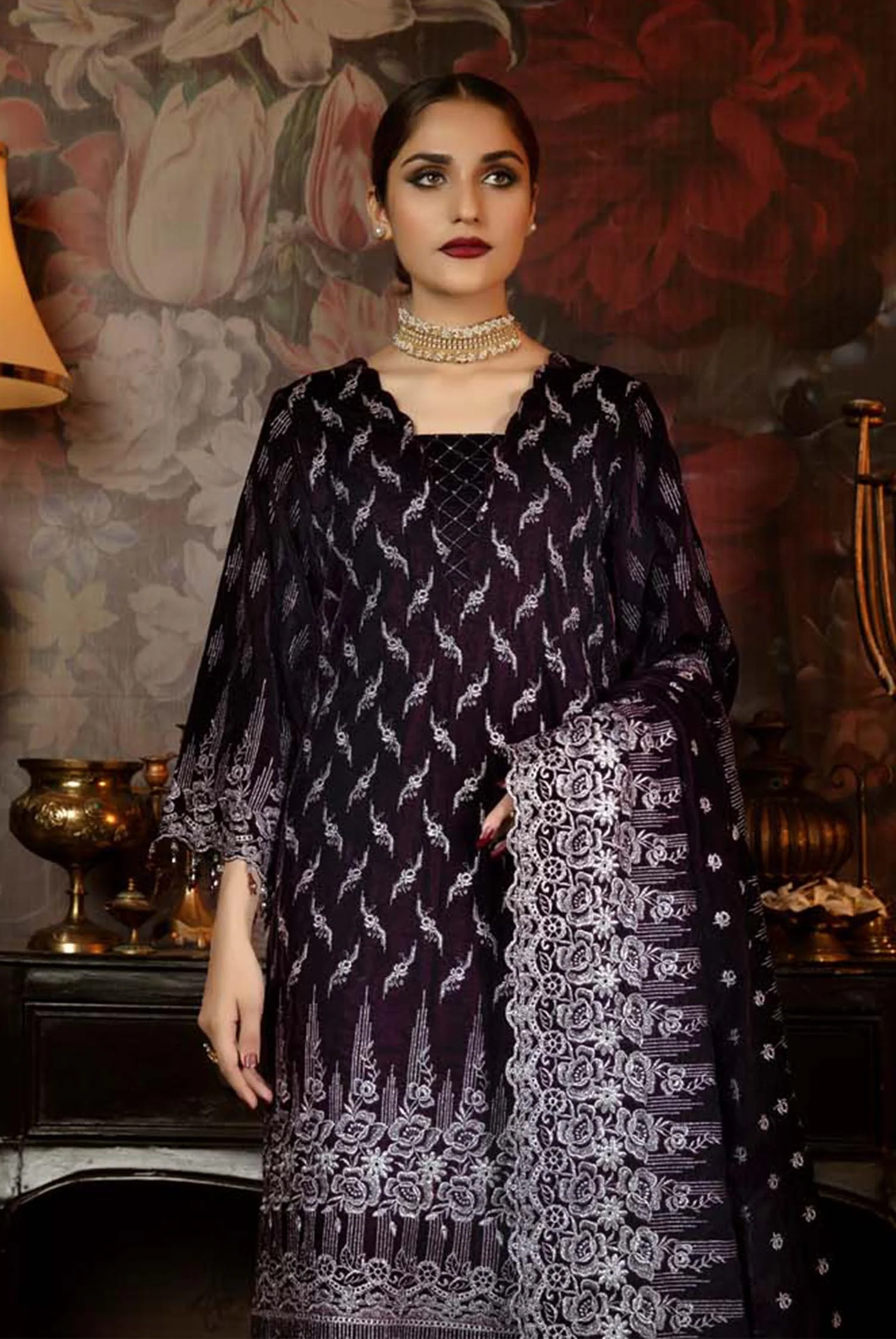 Hazel Rich - Embroidered Velvet 3 Piece unstitch - Image 3