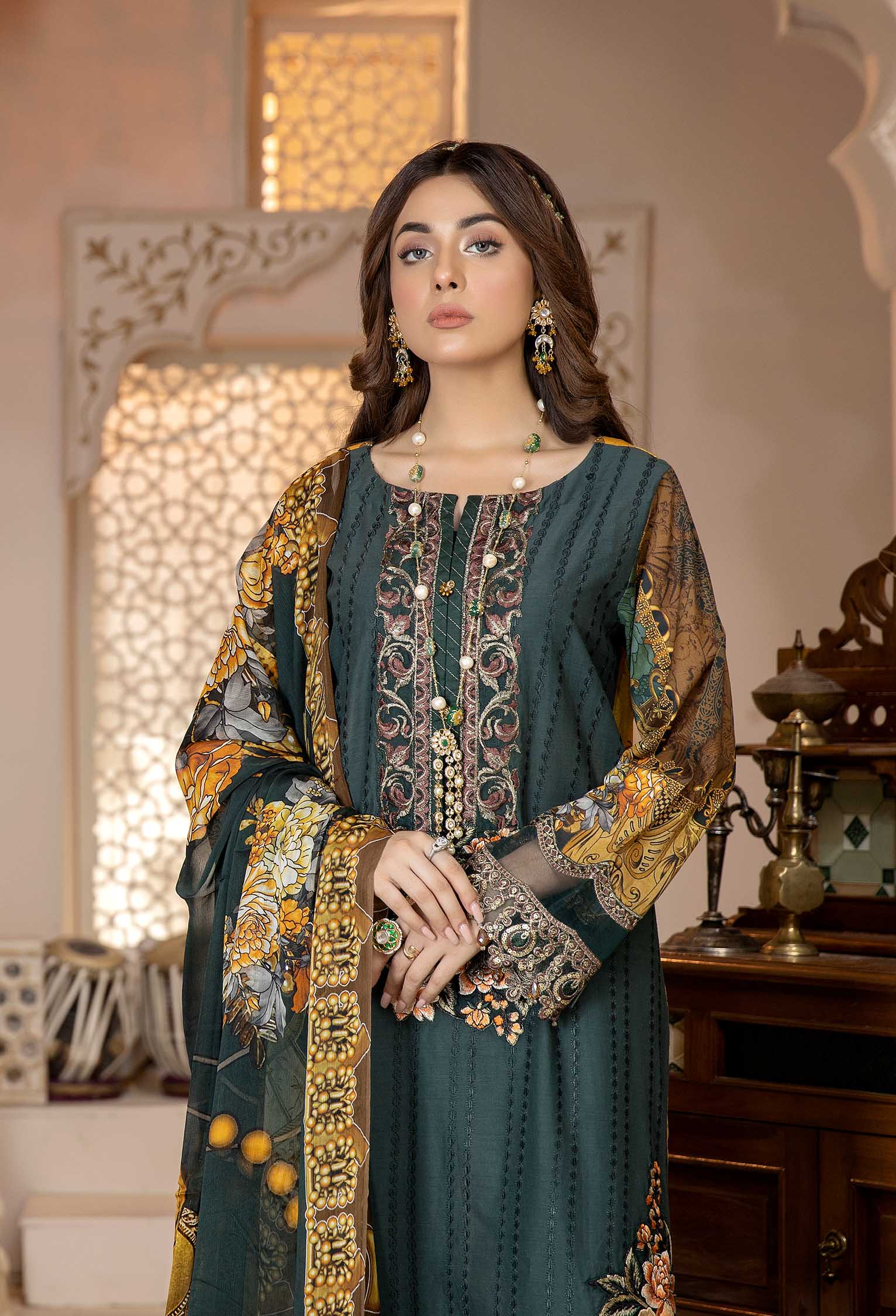 Heart Warming - Chikankari Embroidered Lawn 3PC - Image 3