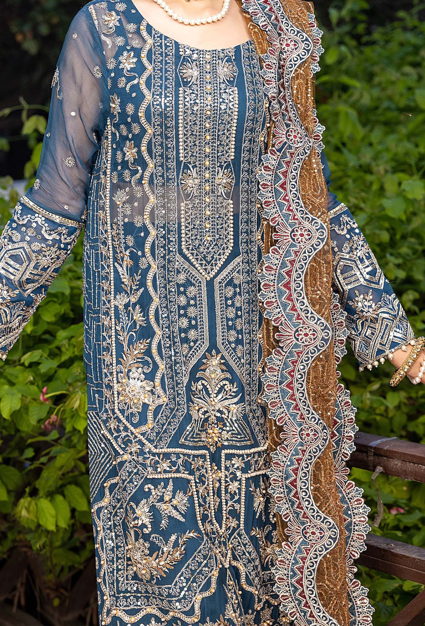Hoor-un-Nisa Begum (B) - Image 4