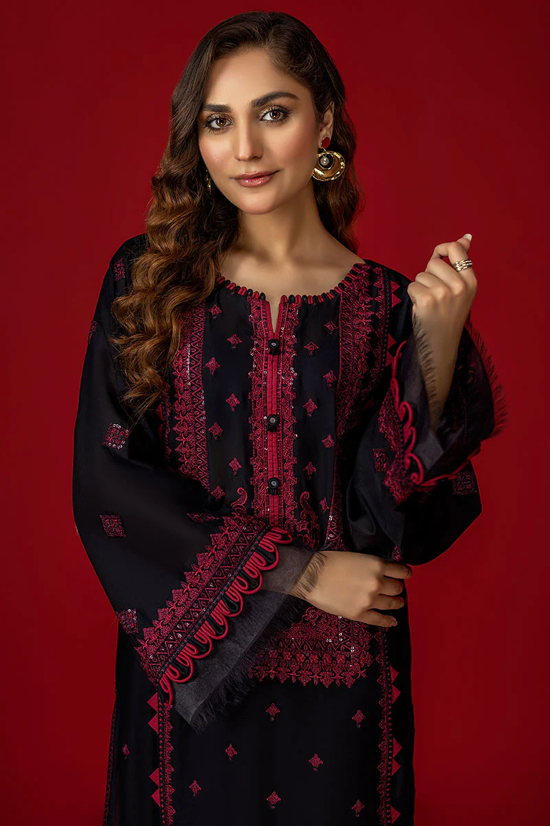 Hydrid - Embroidered Lawn 2PC - Image 3