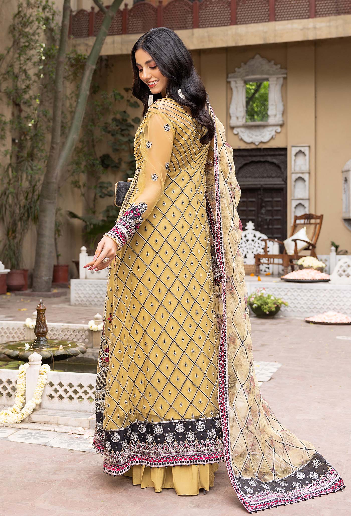 Zaib-un-Nisa - Image 2