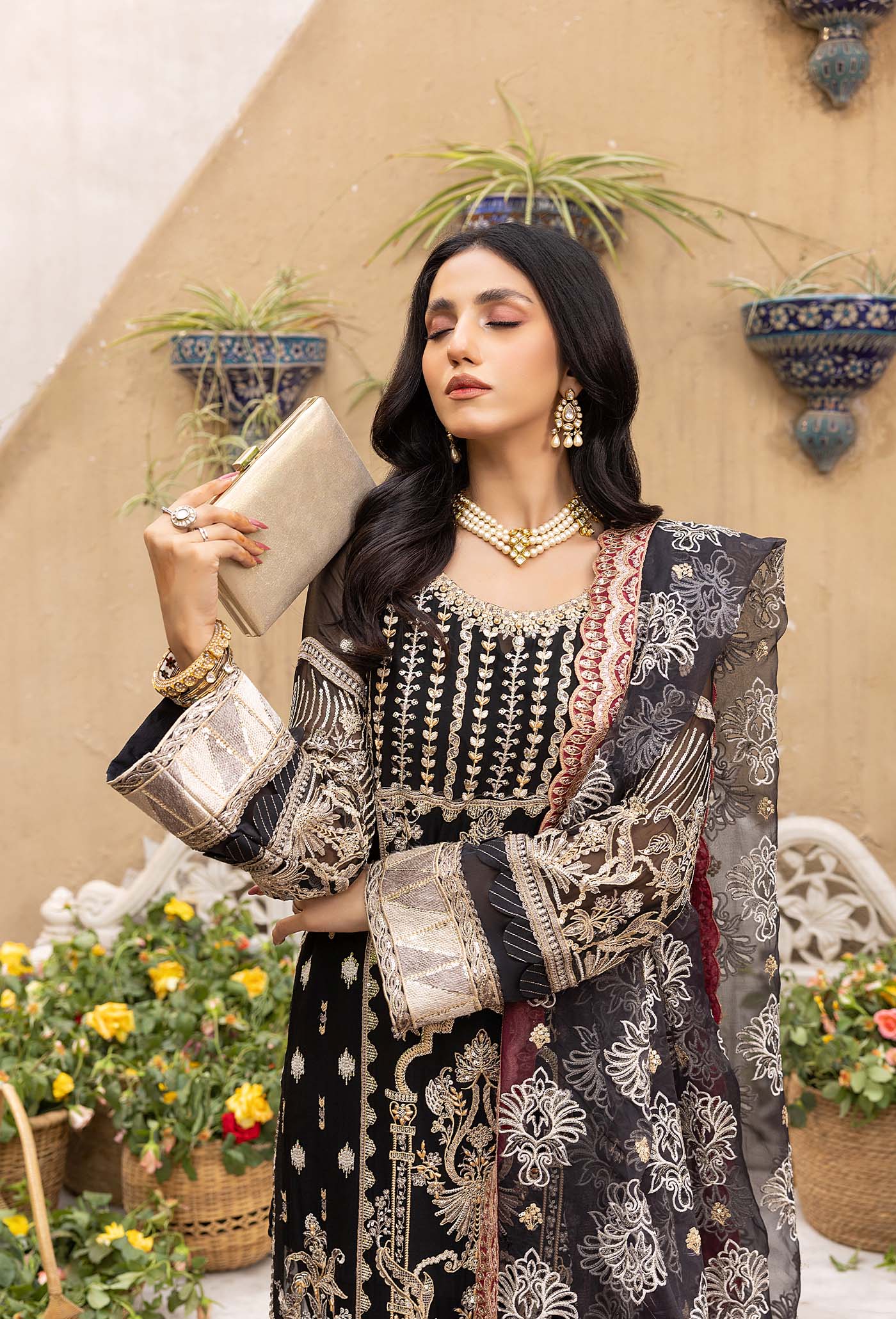 Fakhar-un-Nisa (A) - Image 4