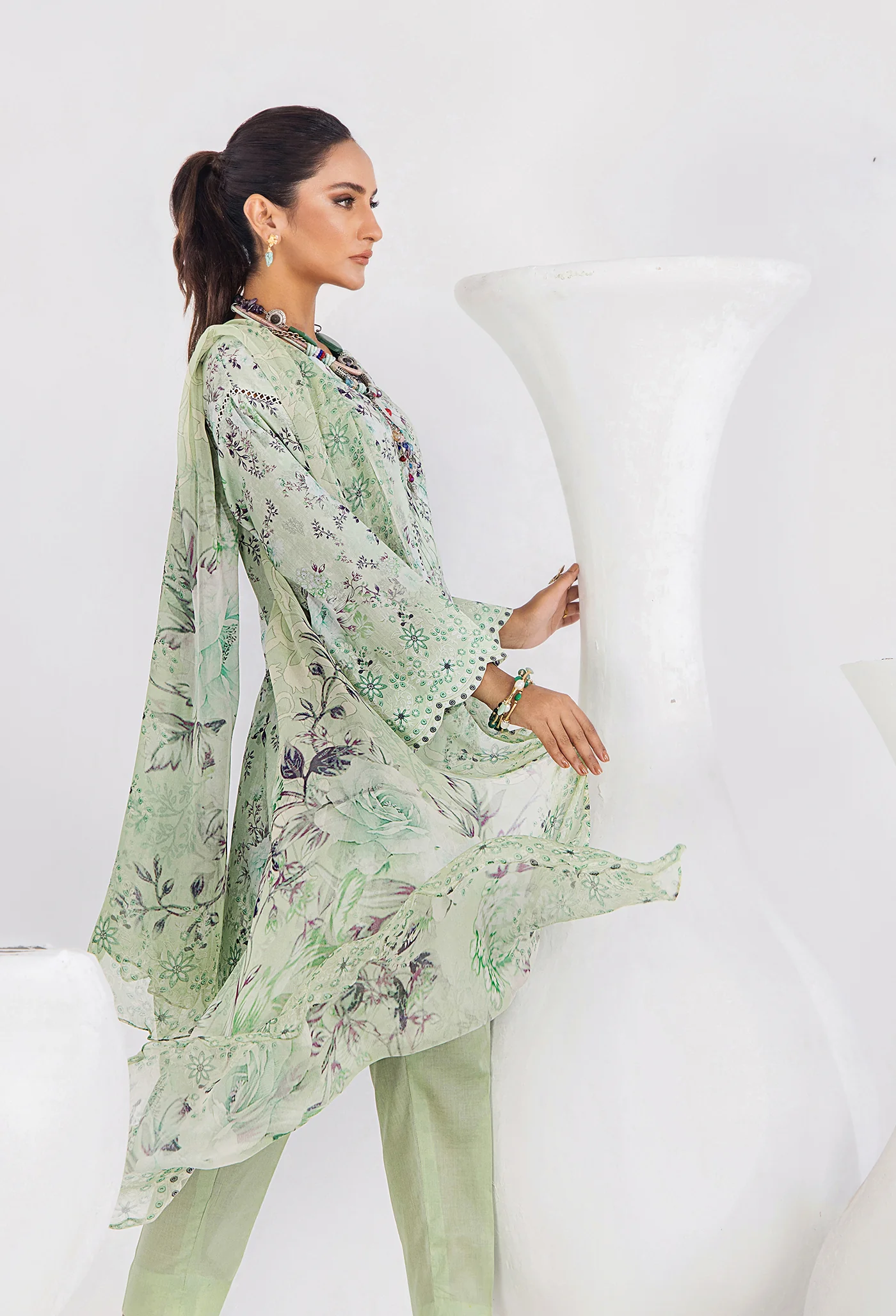 Inara 5669 - Image 4