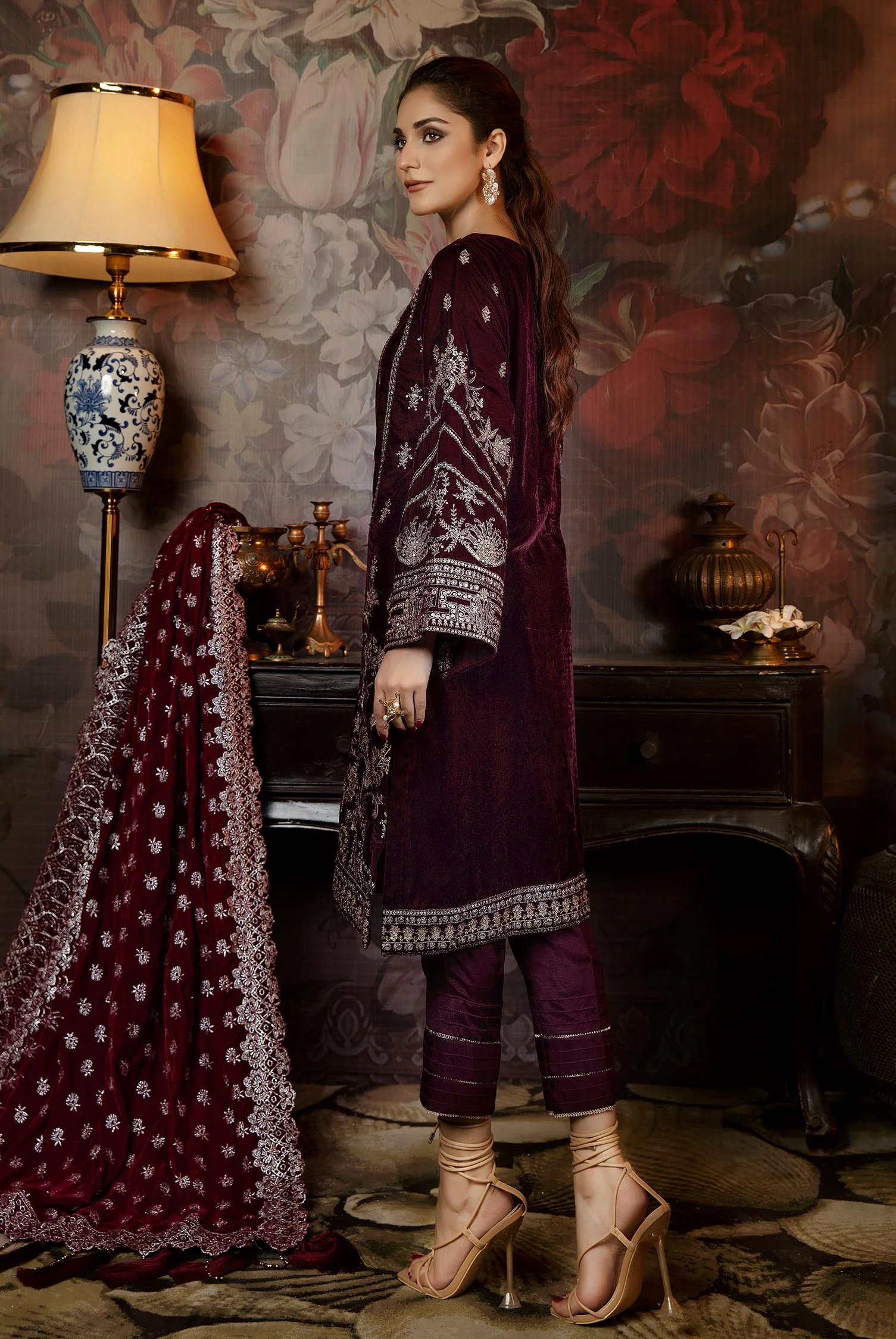 Jecht - Embroidered Velvet 2PC Stitched - Image 2