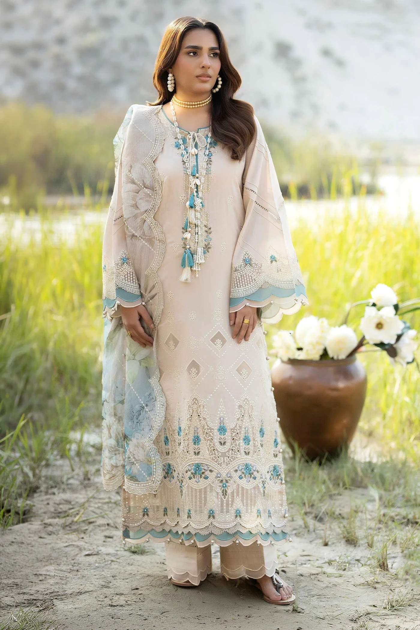 LAWNKARI 1784 - Image 3