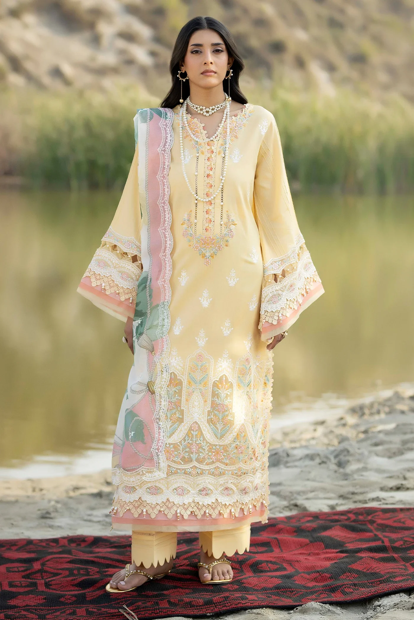 LAWNKARI 1786 - Image 2