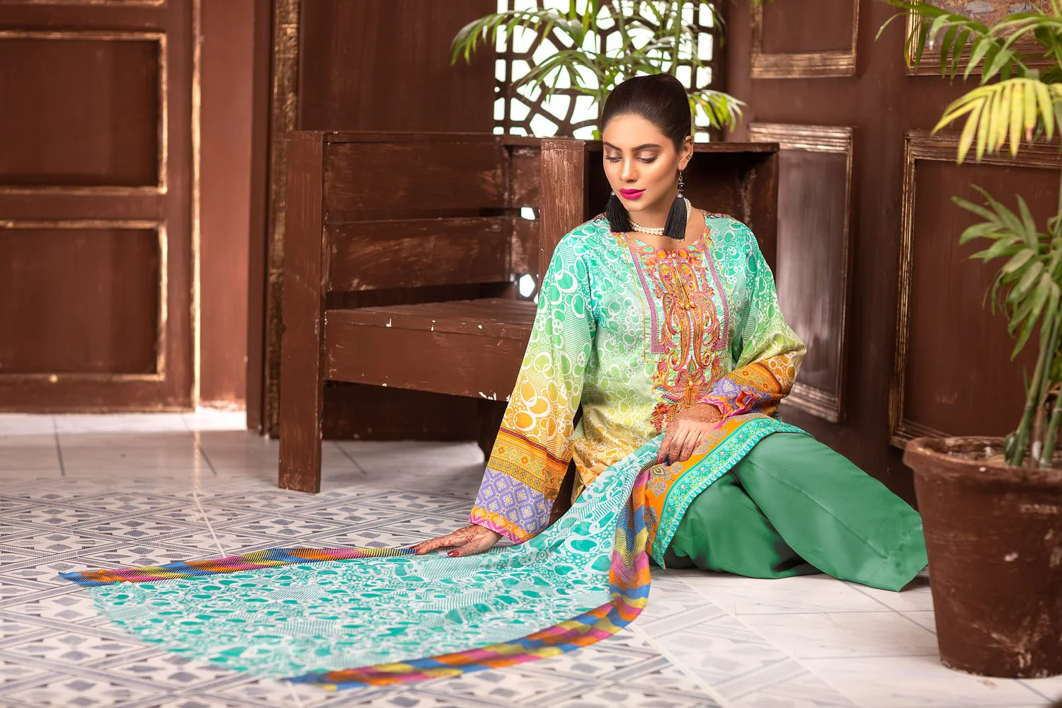 Melf - Digital Printed & Embroidered Lawn Unstitch - Image 3