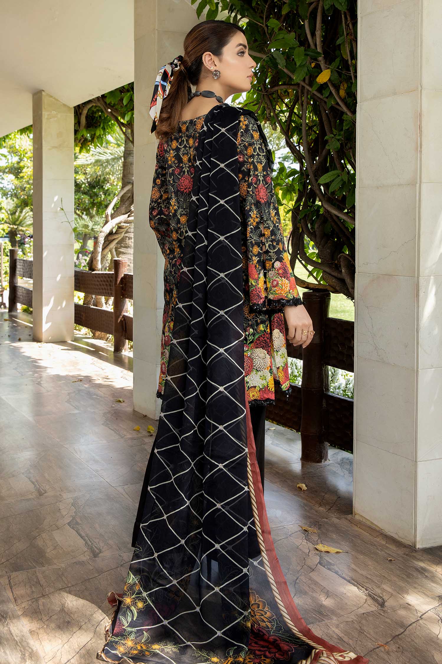Mesmerizing Patterns - Exclusive Lawn Stitched - Image 2