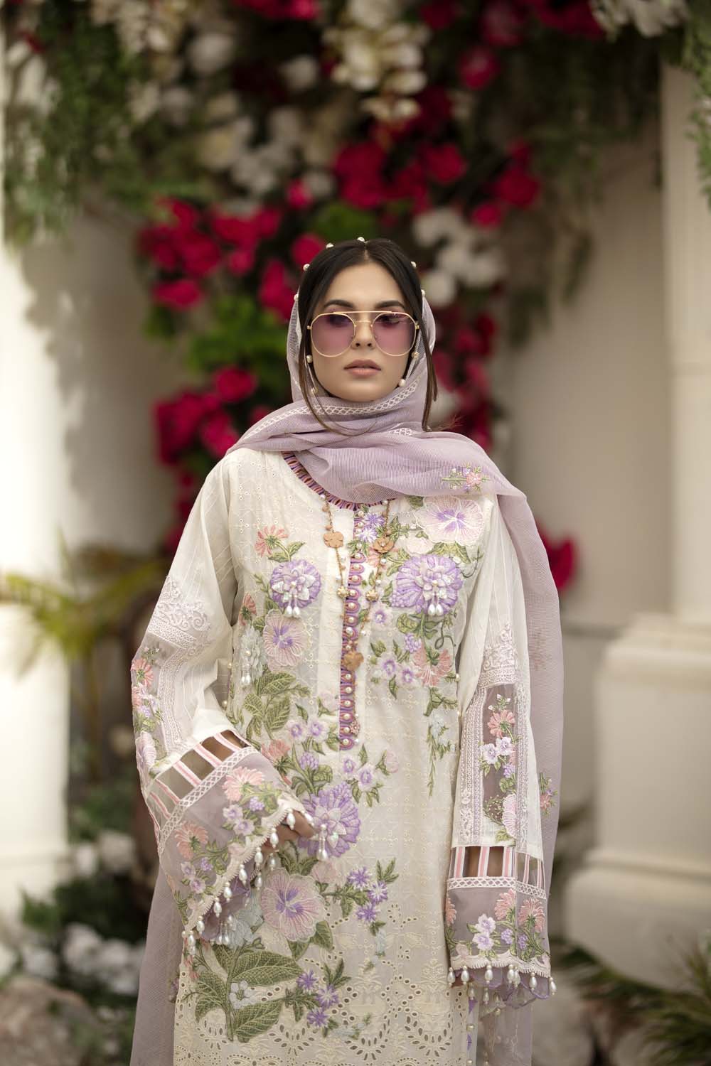 Mintcream - Schiffli Embroidered Lawn (3PC) - Image 3