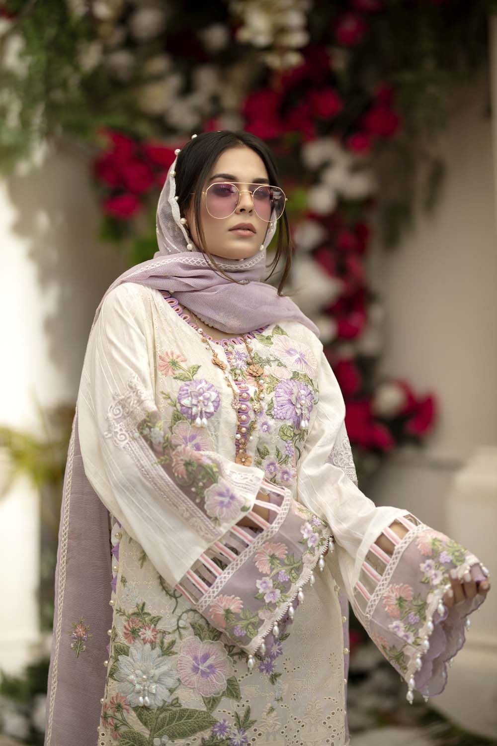 Mintcream - Schiffli Embroidered Lawn (3PC) - Image 4
