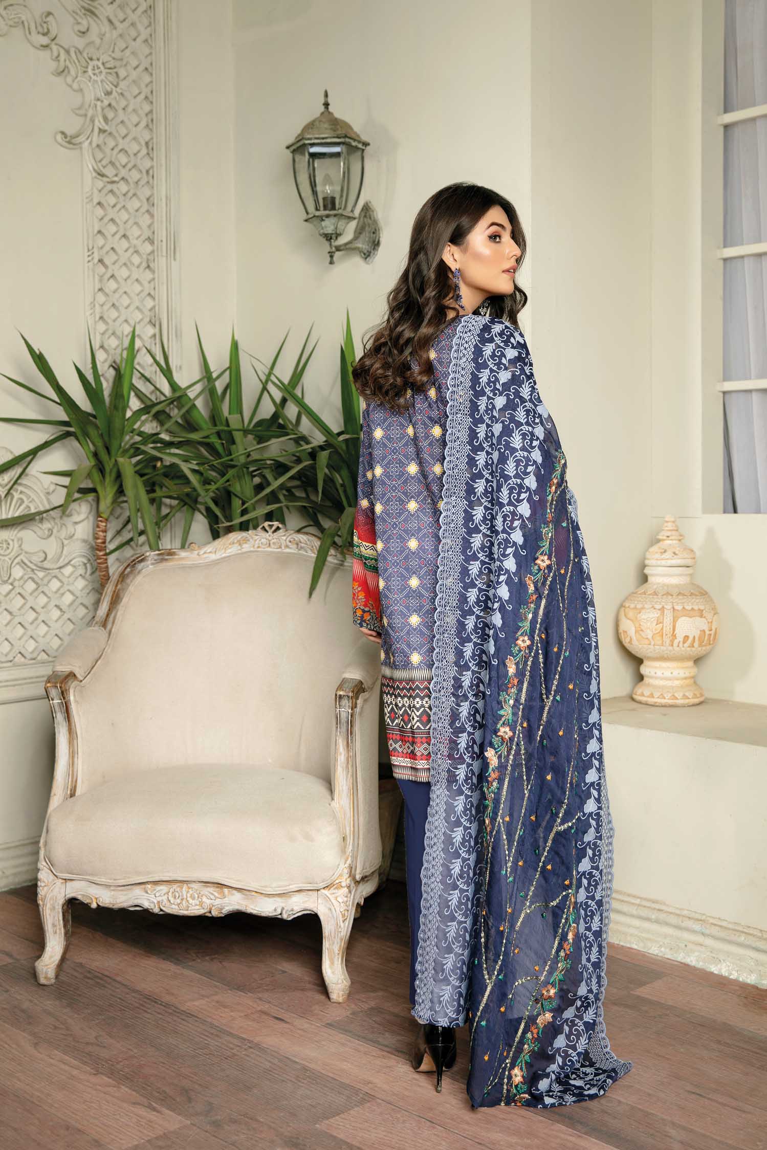 Molen - Digital Printed & Embroidered Lawn 3PC - Image 5