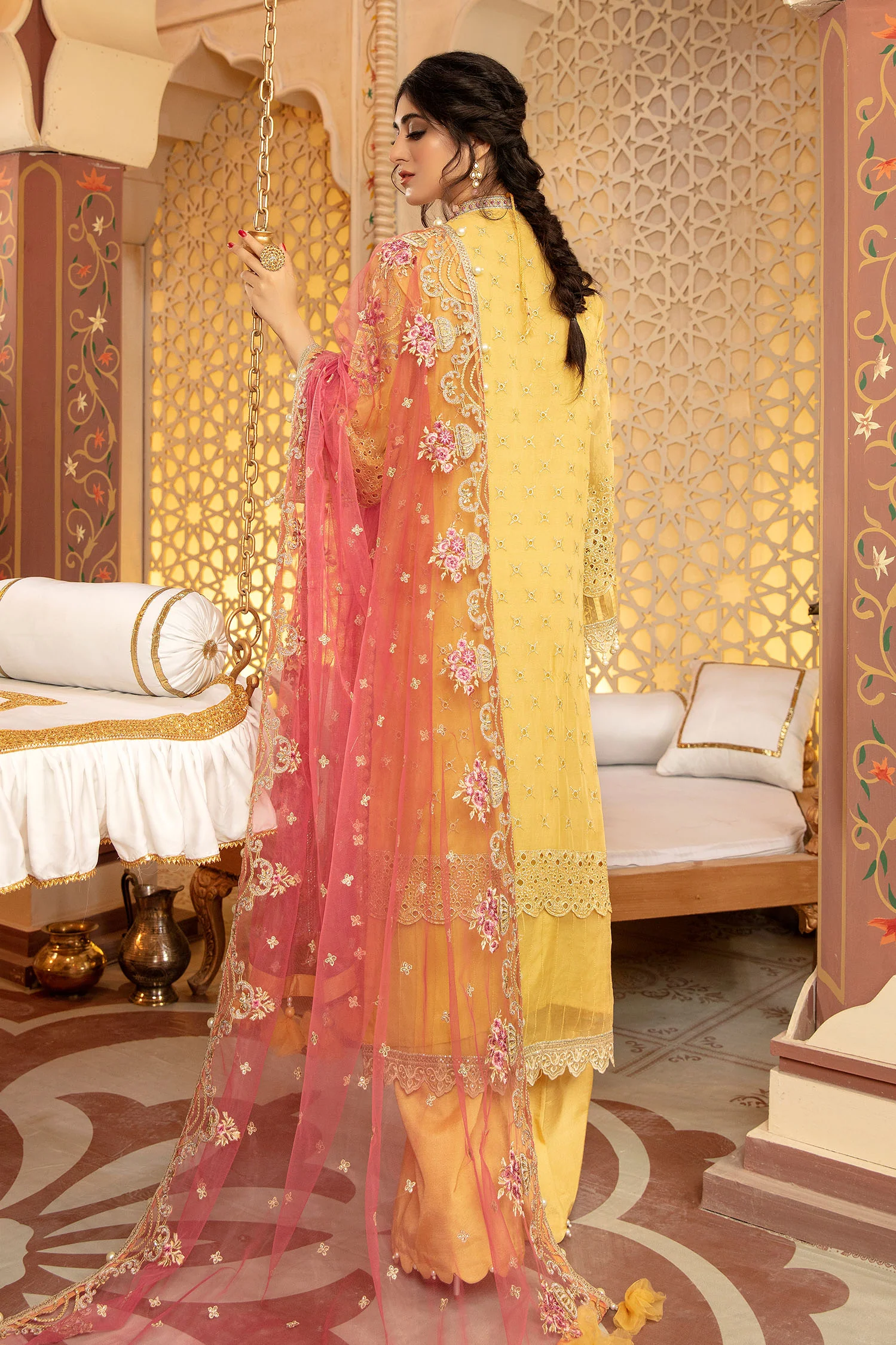 Mumtaz - Image 2