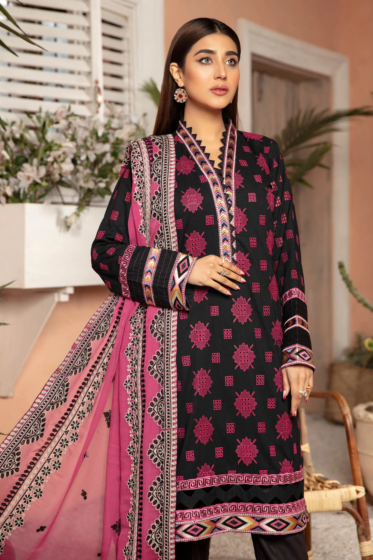 Nero - Embroidered Lawn Stitched 3PC - Image 3