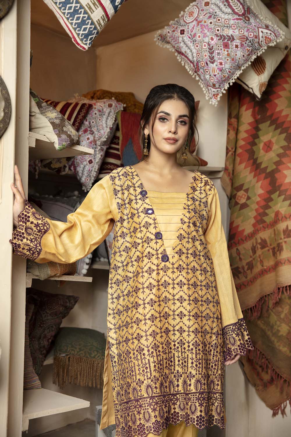 Oyster - Embroidered Chikankari Stitched Kurti - Image 3