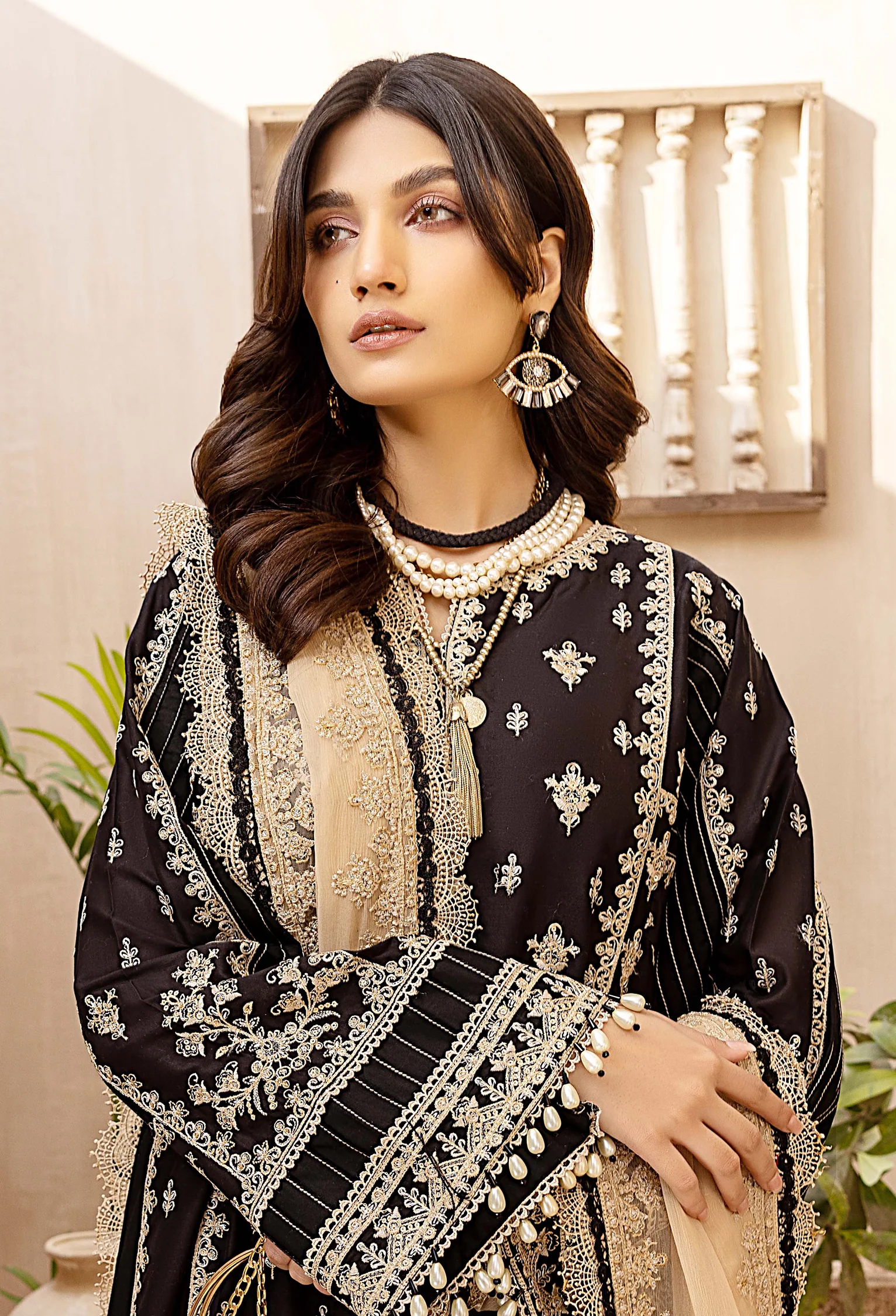 Pearl Black - Image 3