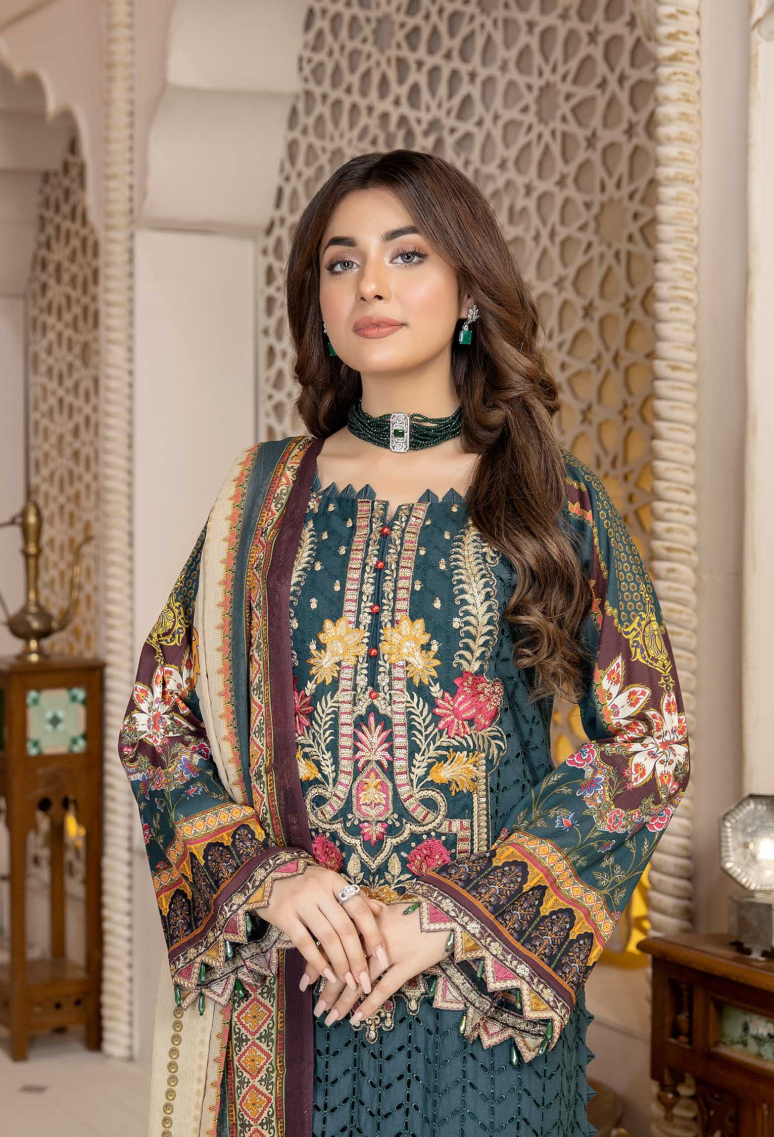 Pearl Gardenia - Chikankari Embroidered Lawn 3PC - Image 3