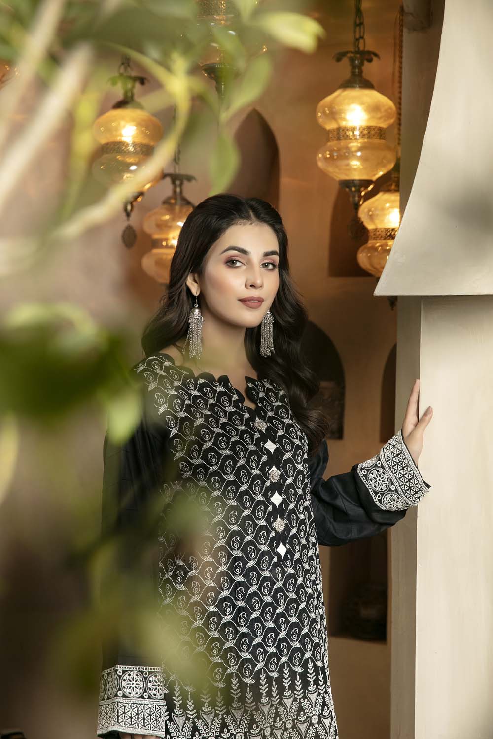 Phantom - Embroidered Chikankari Stitched Kurti - Image 3