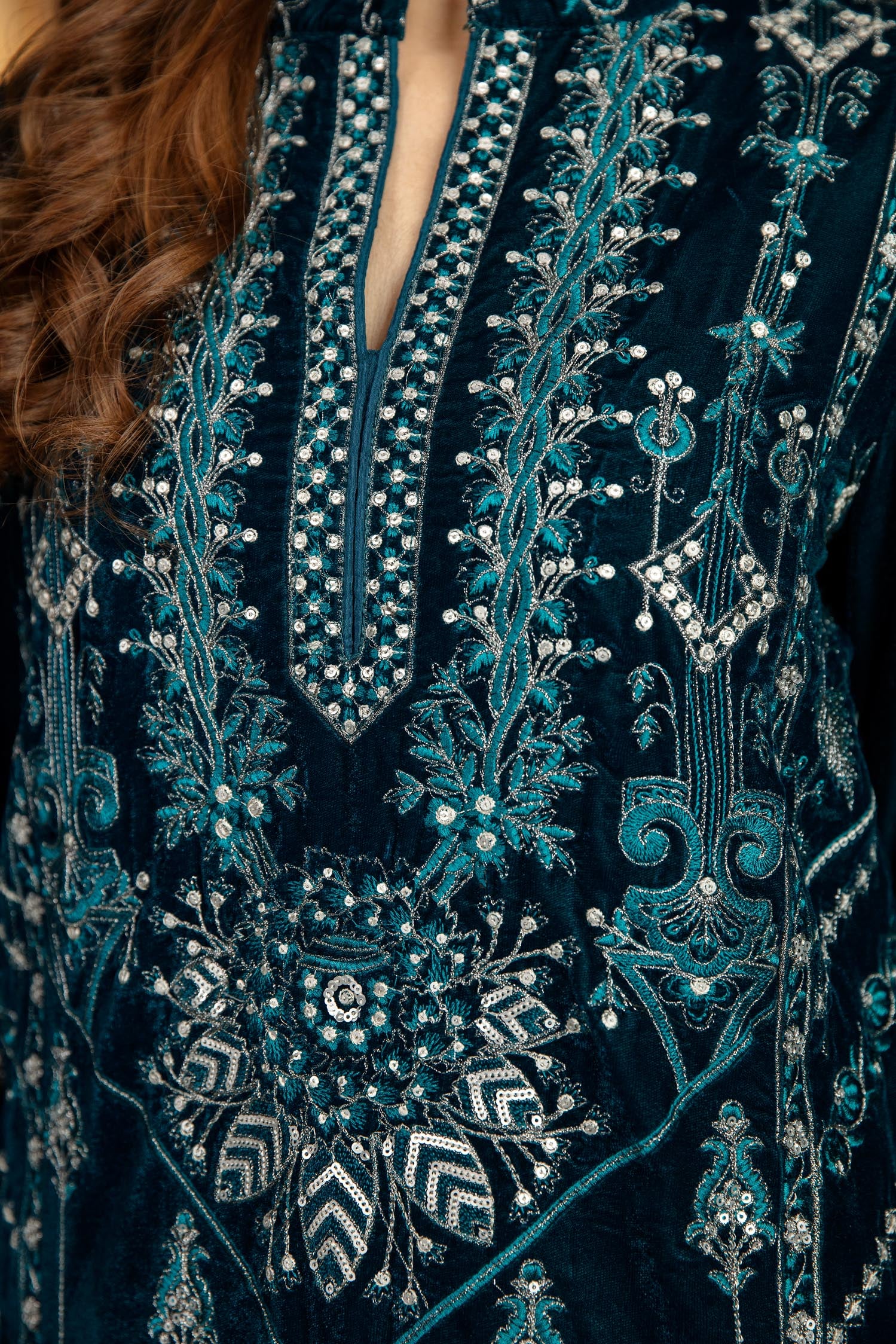 Piled - Stitched Embroidered Velvet 2PC - Image 5