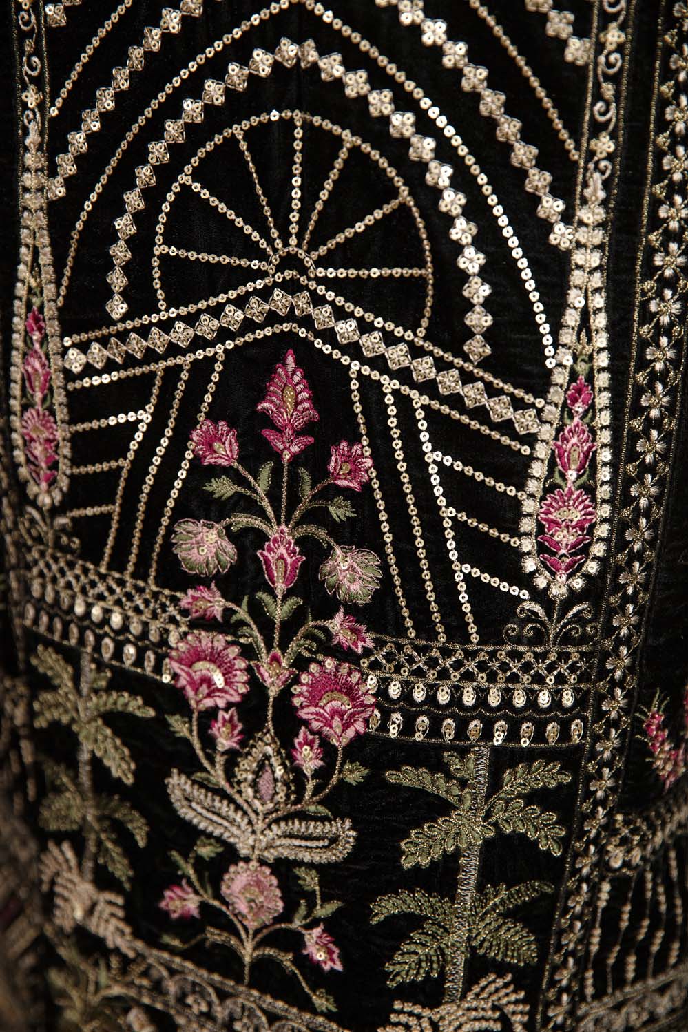 Piled - Stitched Embroidered Velvet 2PC - Image 6