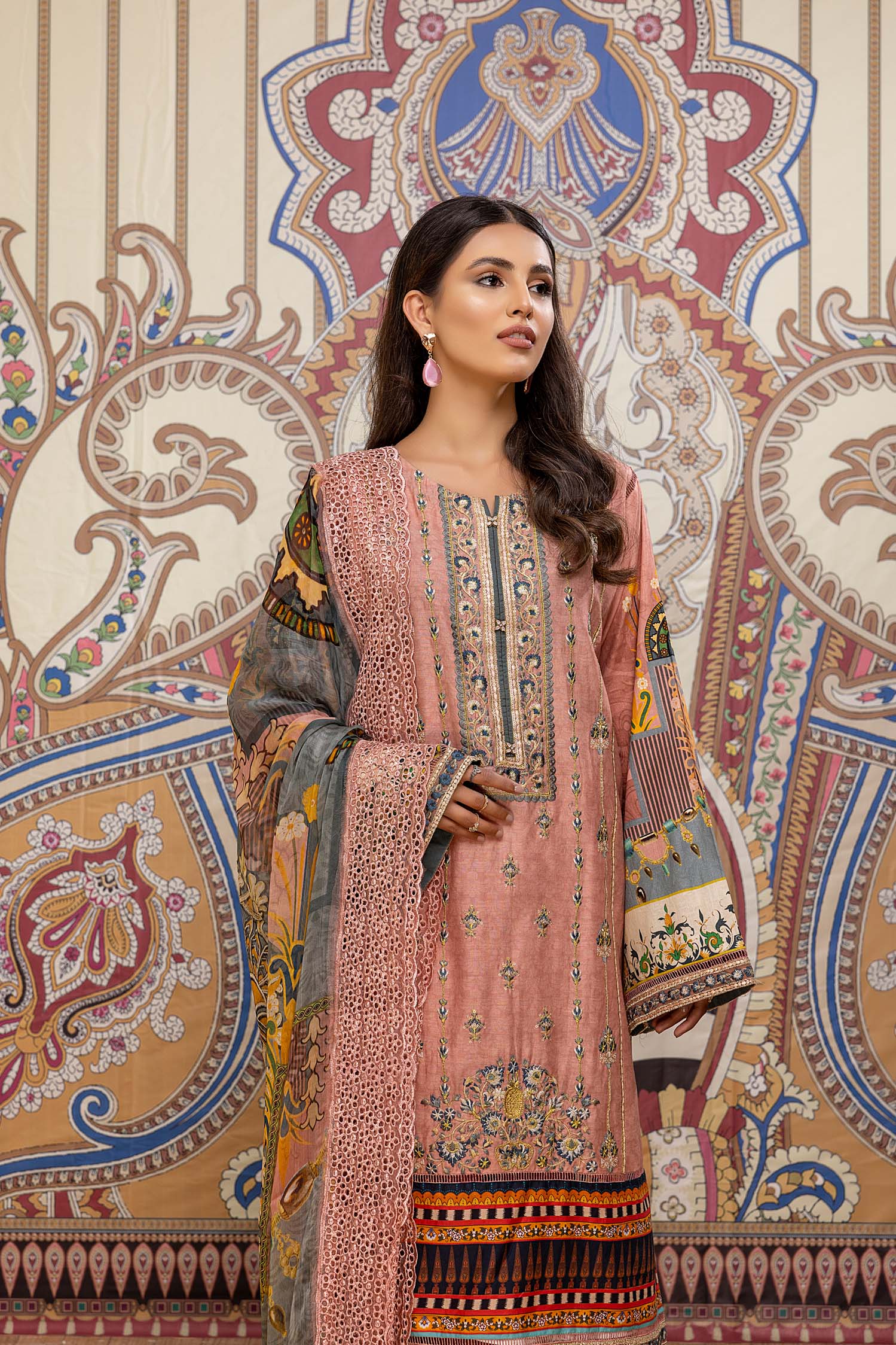 Pink Flower - Printed & Embroidered Lawn Pret 3PC - Image 4
