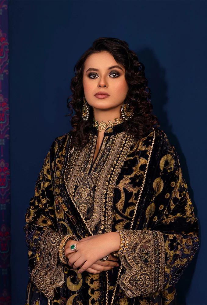 Plachi Embroidered Unstitched 5401 - Image 3
