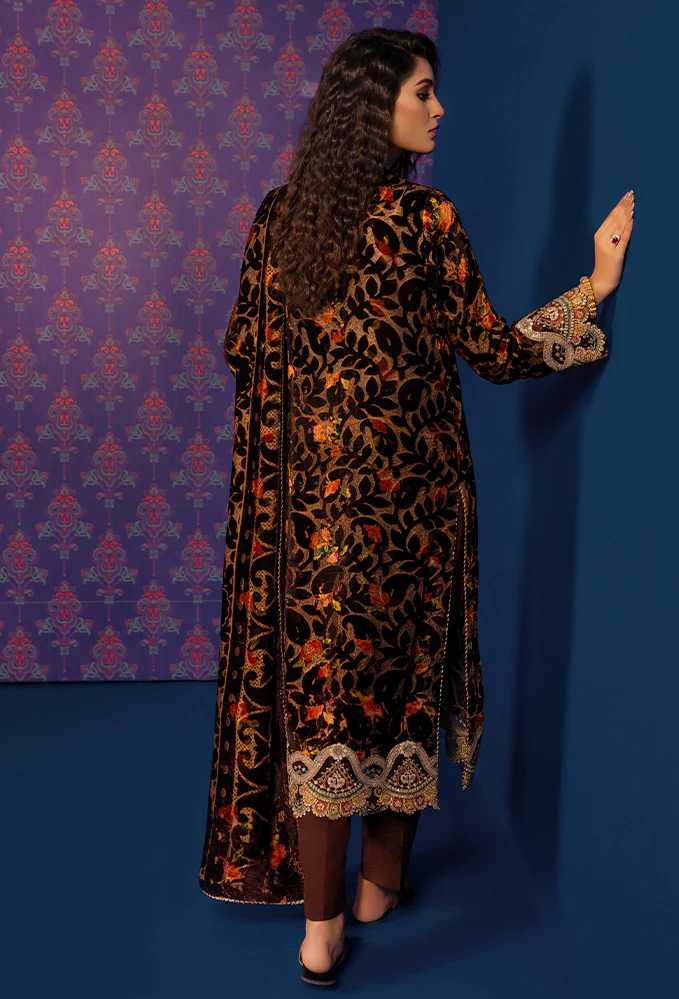 Plachi Embroidered Unstitched 5404 - Image 2