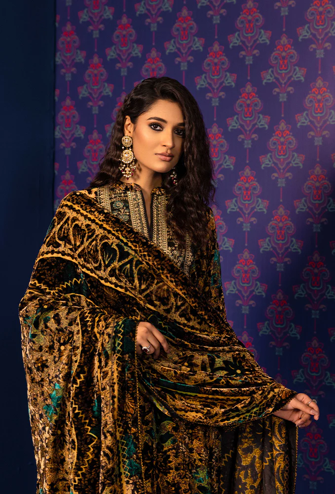 Plachi Embroidered Unstitched 5407 - Image 3