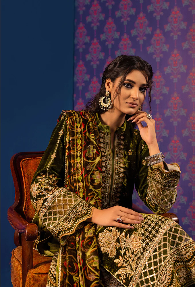 Plachi Embroidered Unstitched 5409 - Image 4