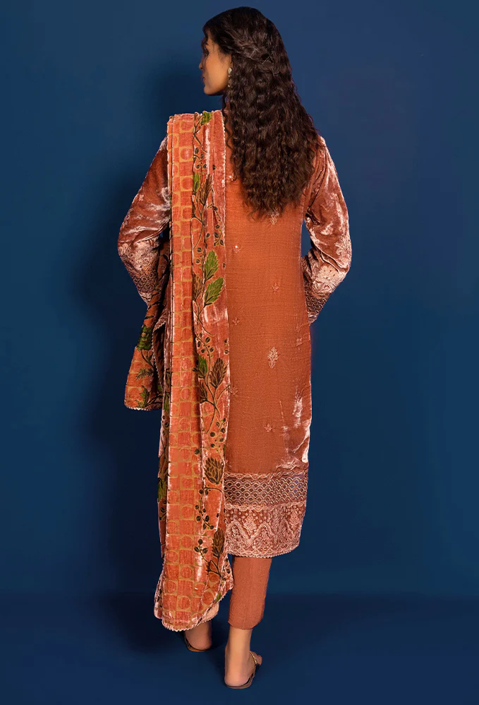 Plachi Embroidered Unstitched 5410 - Image 2