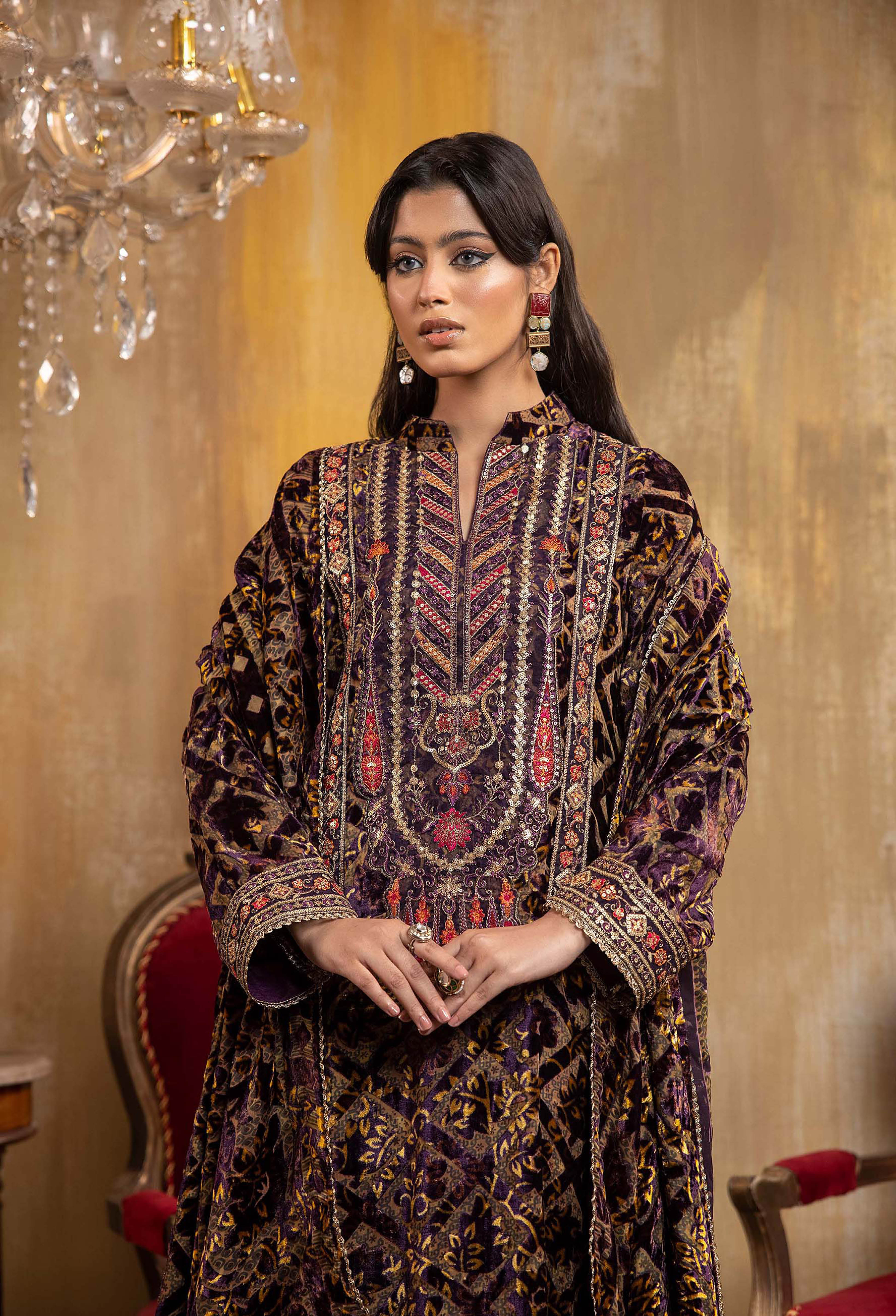 Plachi Embroidered'2 5559 - Image 3