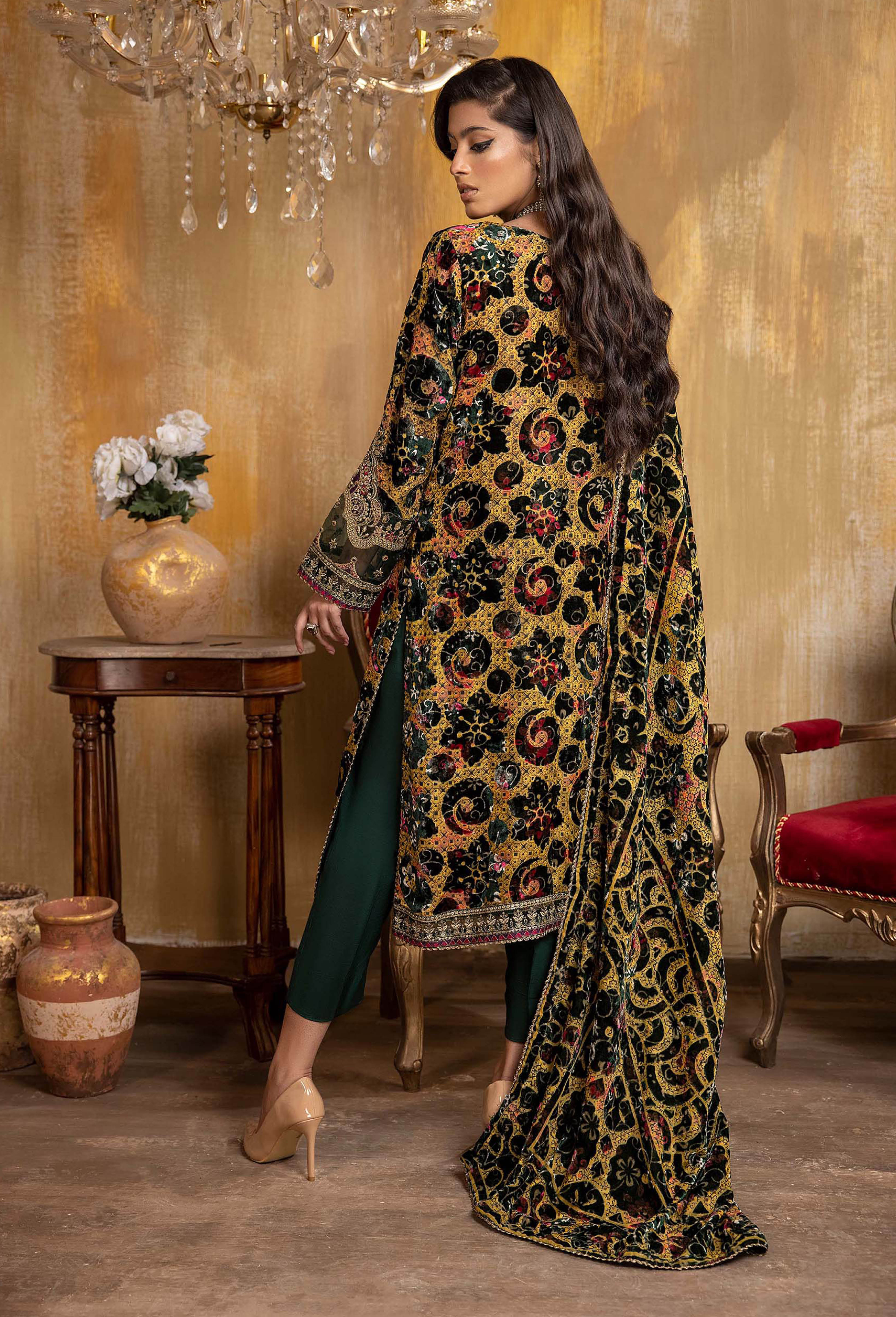 Plachi Embroidered'2 5563 - Image 2