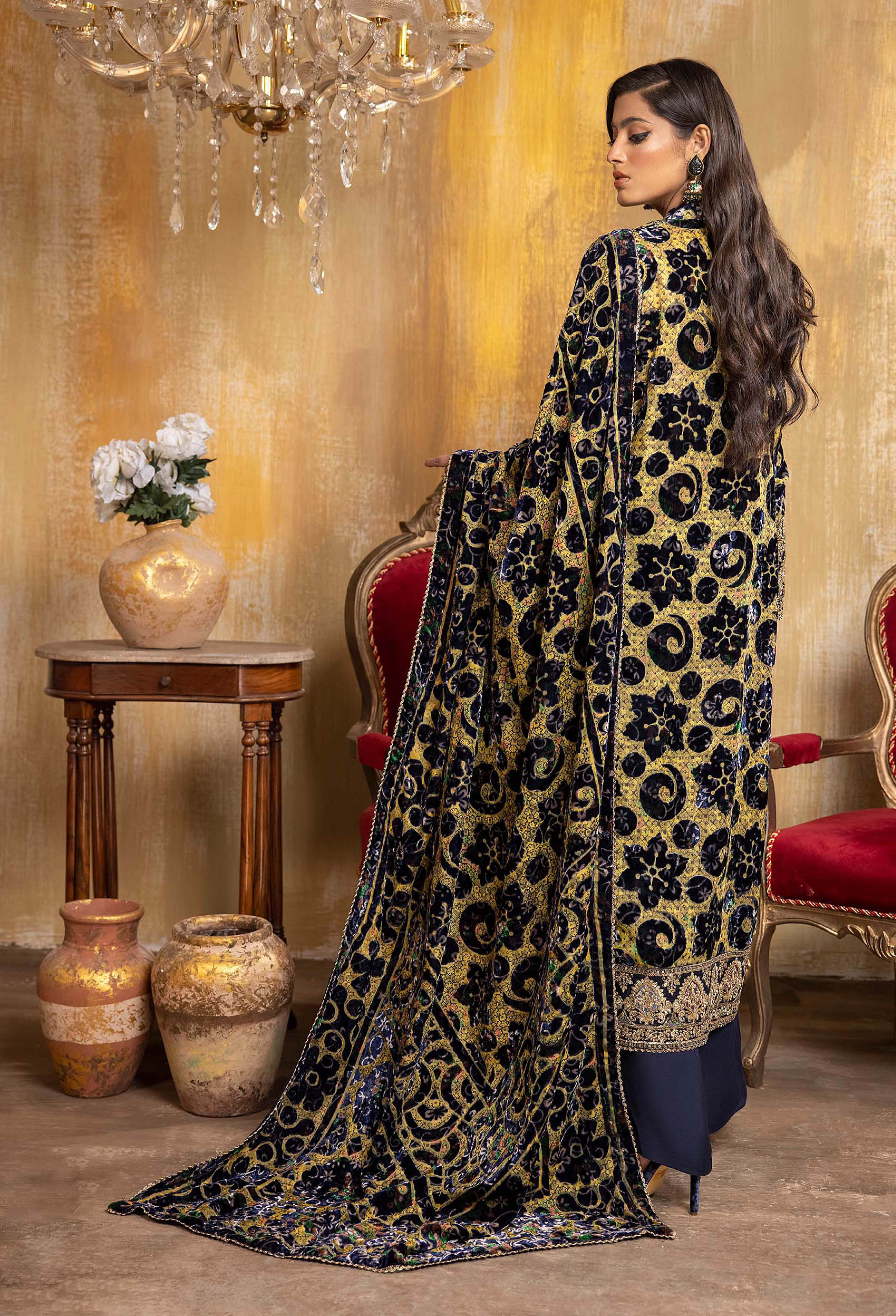 Plachi Embroidered'2 5565 - Image 2