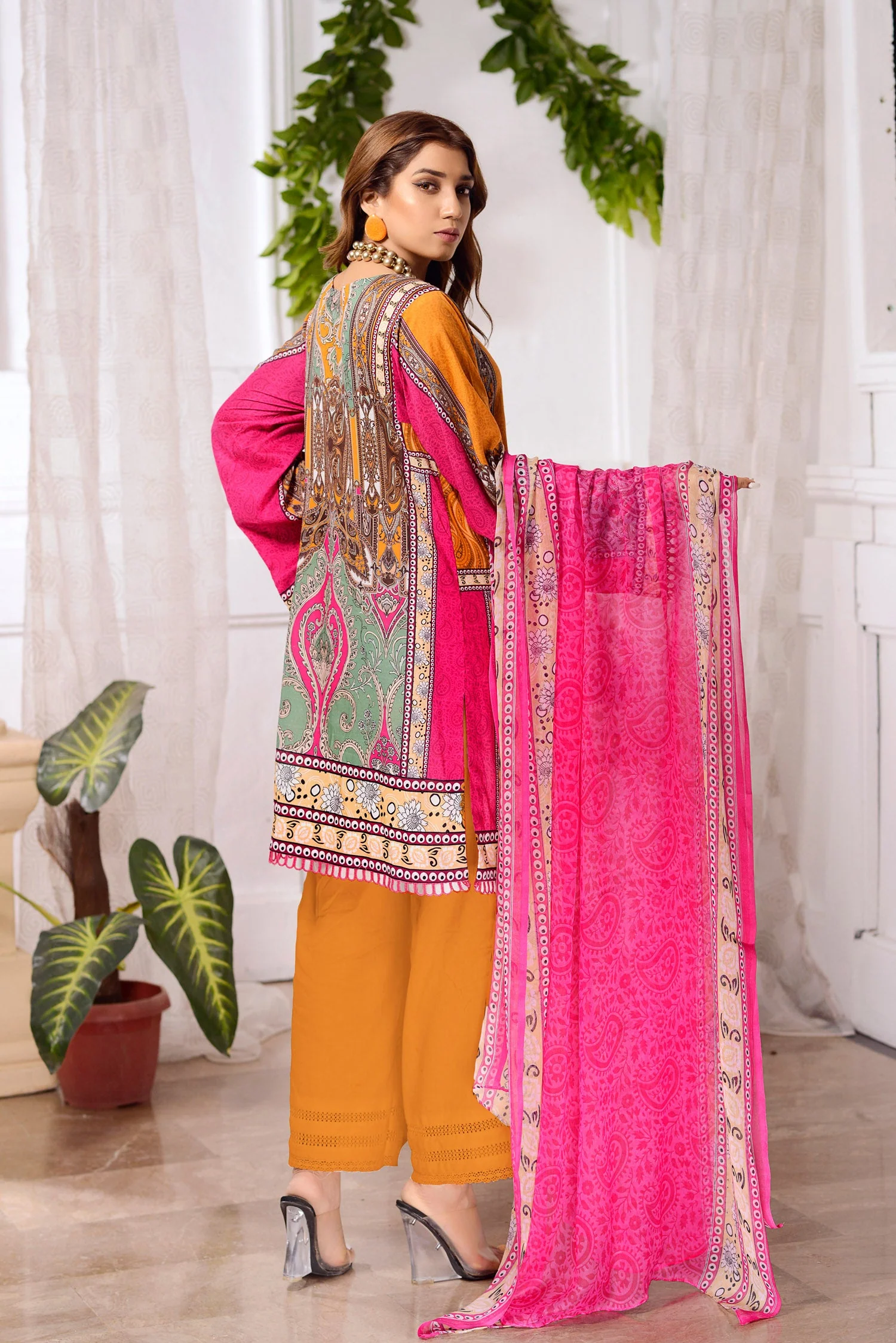 Poppy - DIGITAL PRINTED & EMBROIDERED LAWN 3PC - Image 2