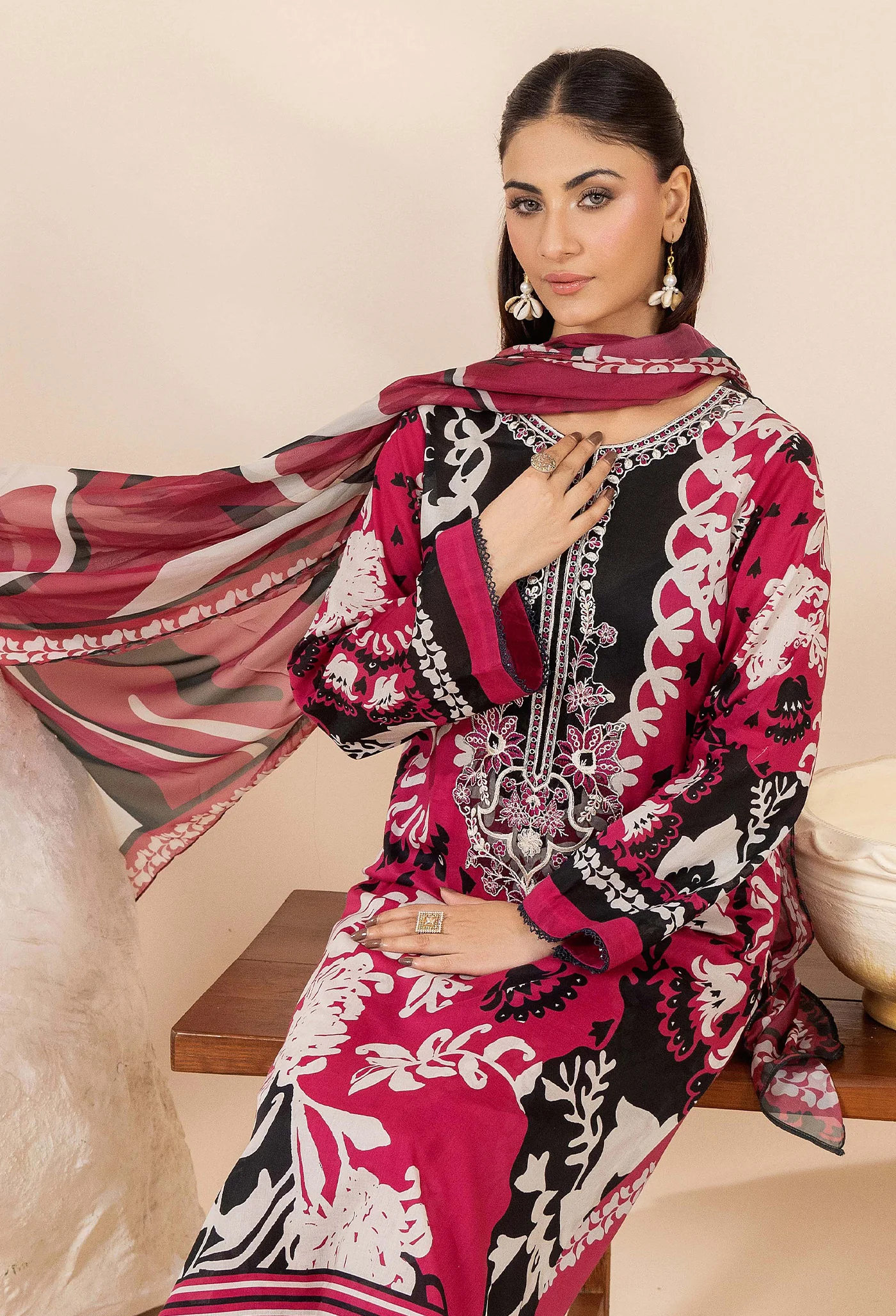PRINTS 1051 - Image 2
