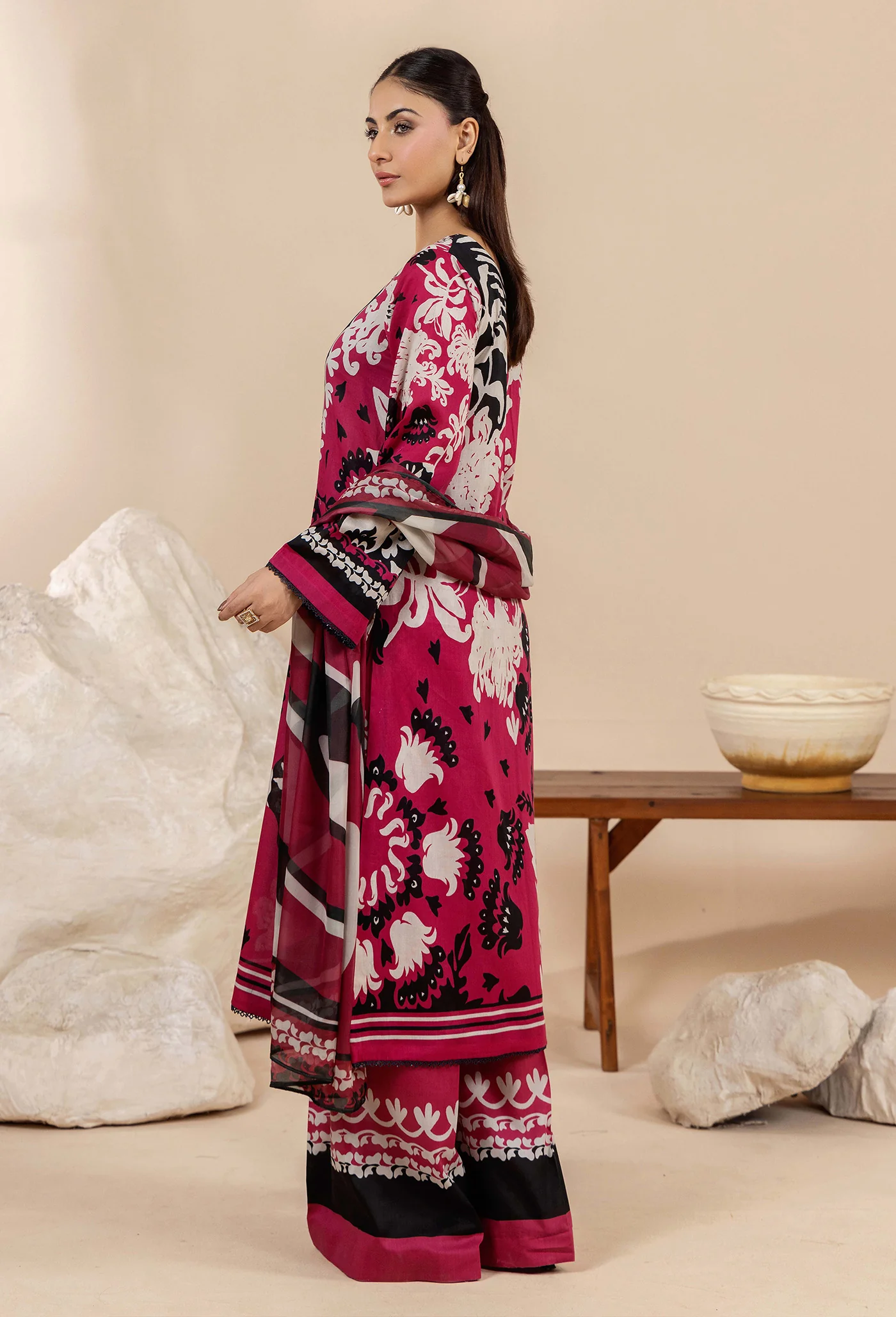 PRINTS 1051 - Image 3