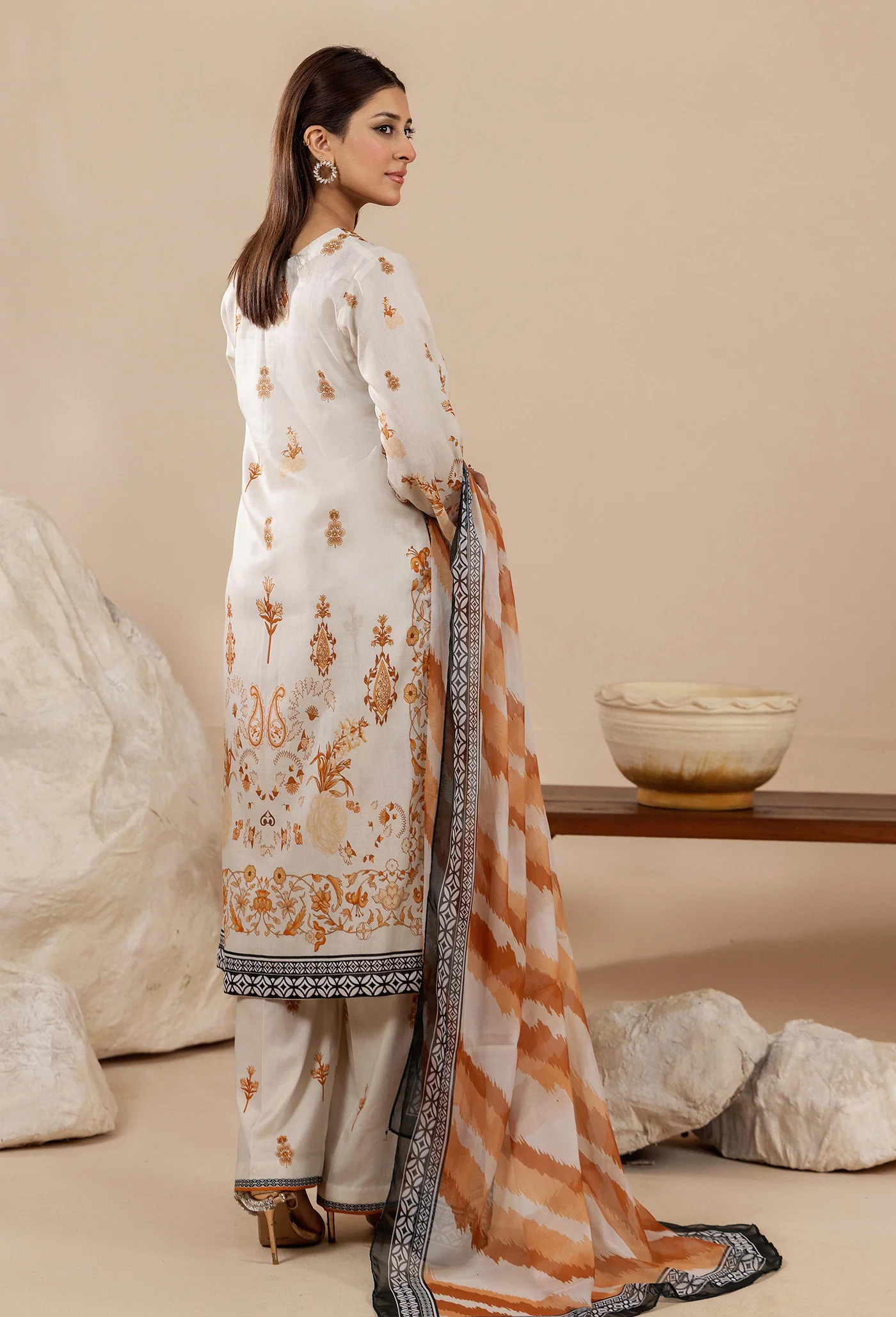 PRINTS 1052 - Image 4
