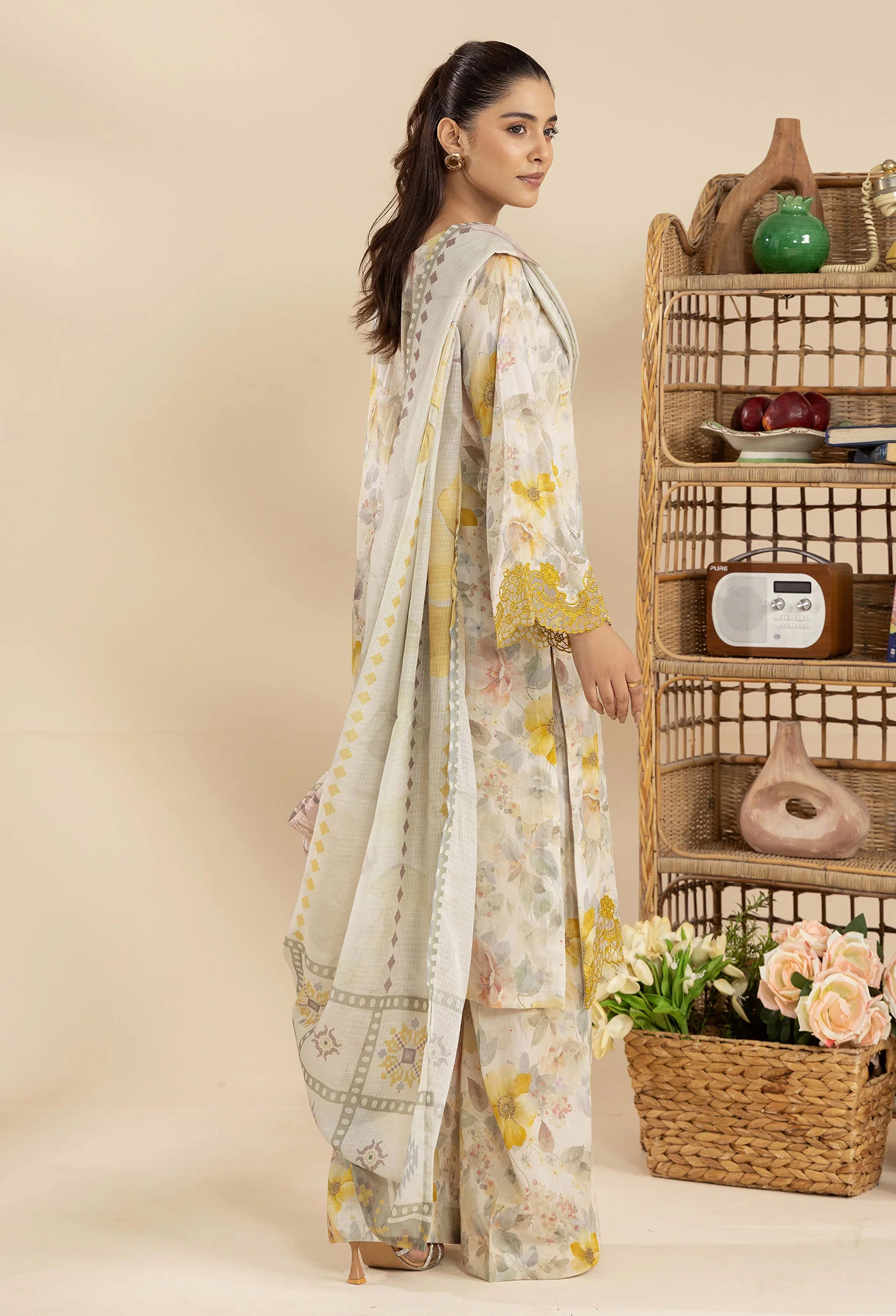 PRINTS 1318 - Image 4