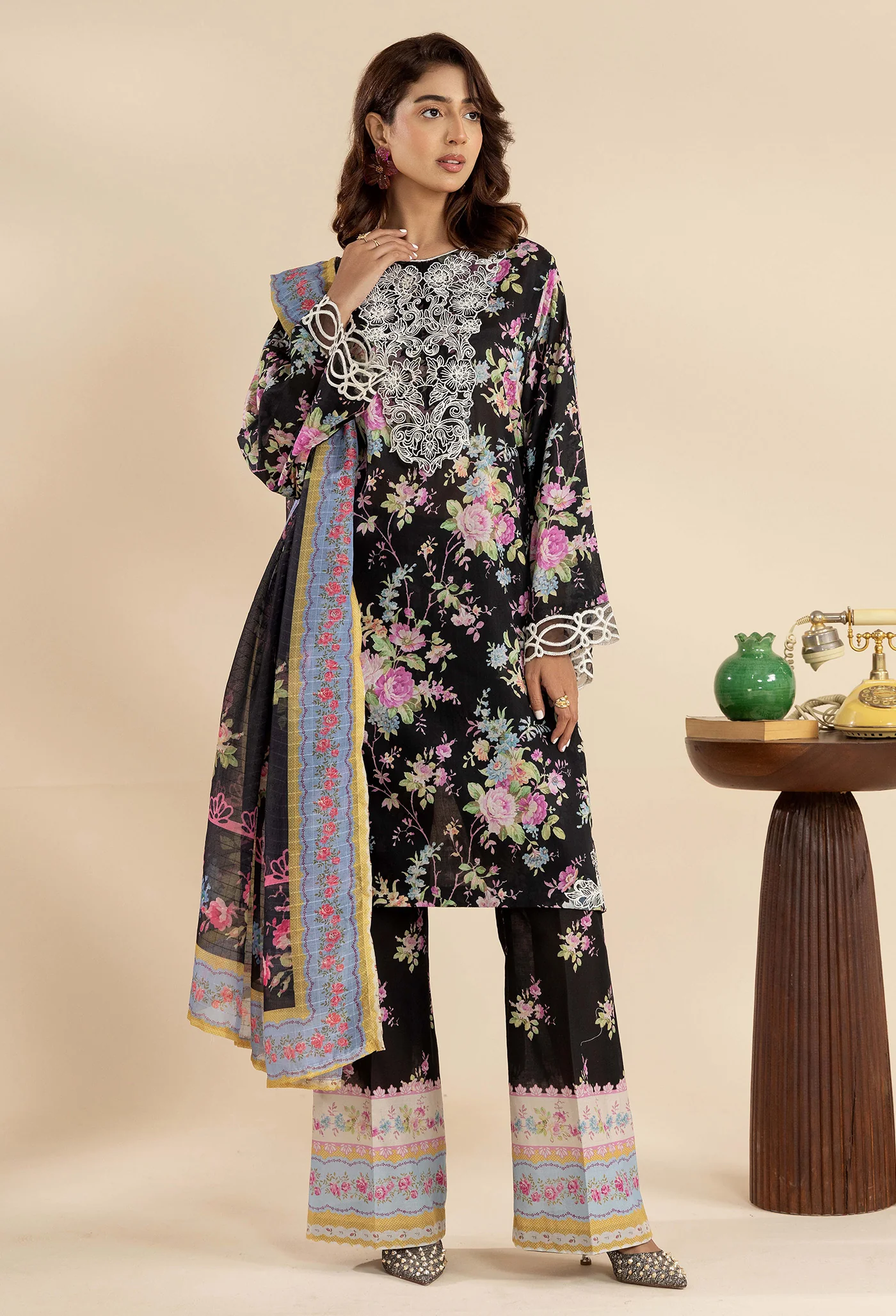 PRINTS 1320 - Image 2