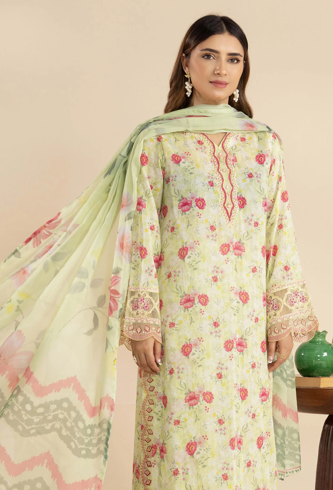 PRINTS 1323 - Image 2
