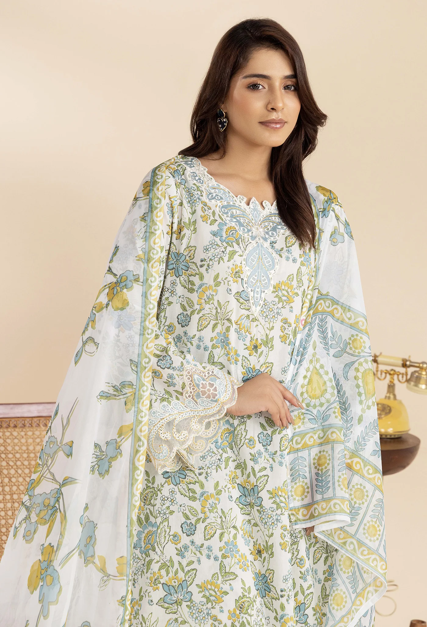 PRINTS 1326 - Image 2