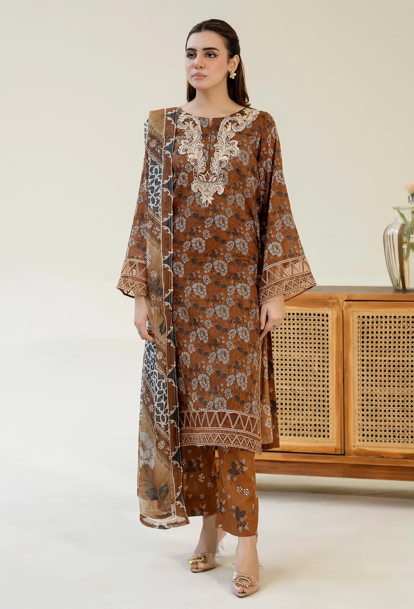 PRINTS 1351 - Image 2