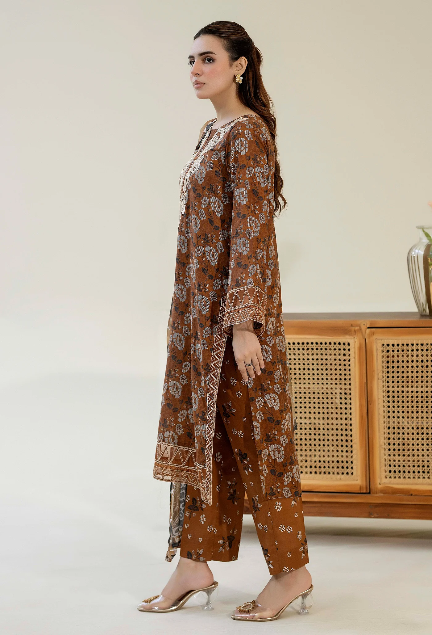 PRINTS 1351 - Image 4